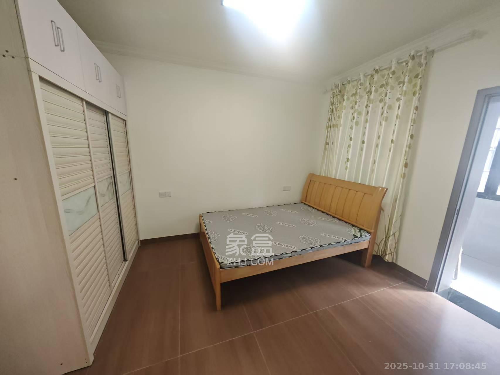 燕兴公司宿舍（裕农街）  2室1厅1卫    2300.0元/月室内图