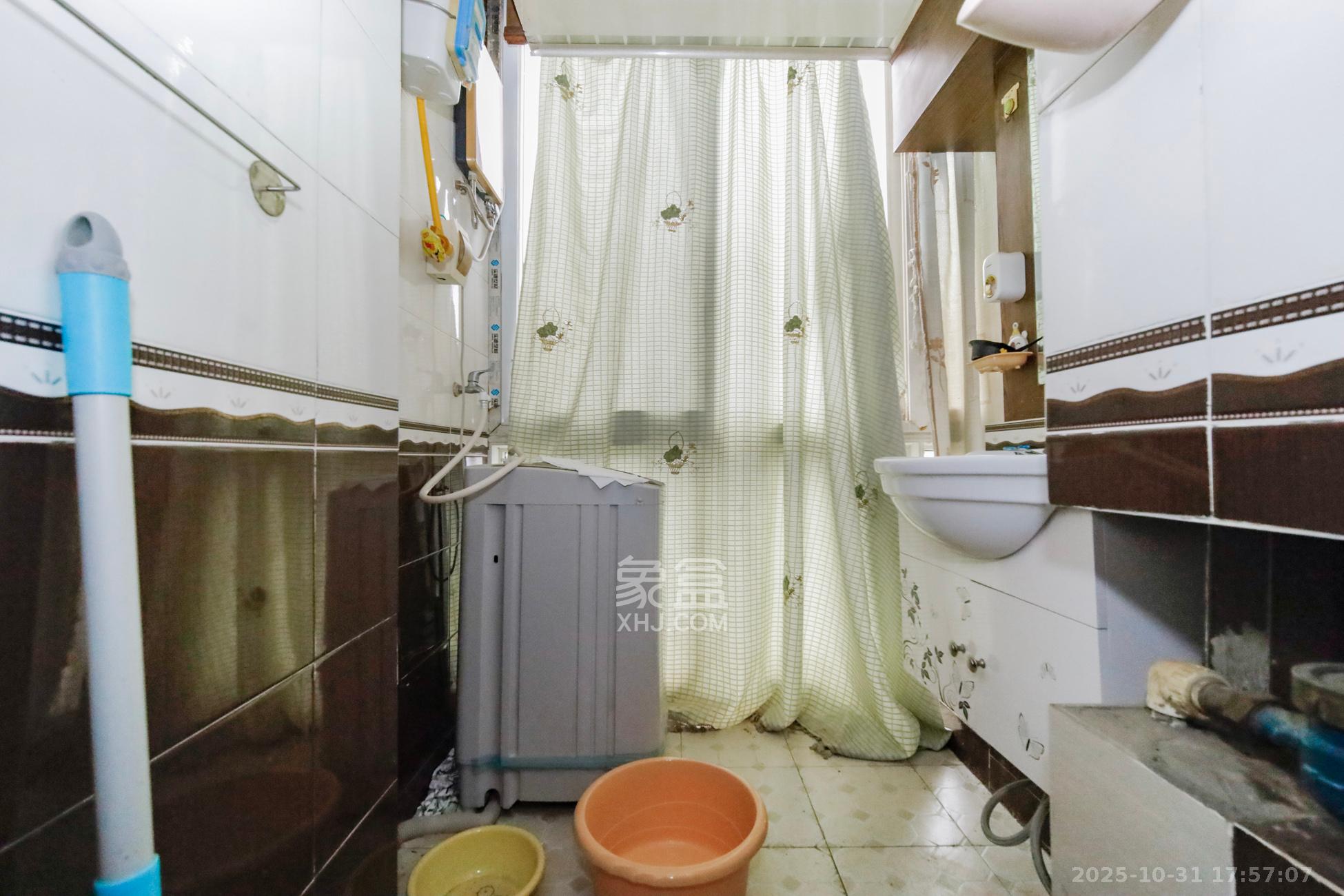 金信阳光在线  1室1厅1卫    25.0万其他