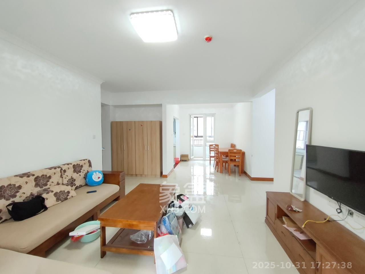 金地格林公馆  3室2厅2卫    2600.0元/月 金地格林公馆  3室2厅2卫    2600.0元/月户型图