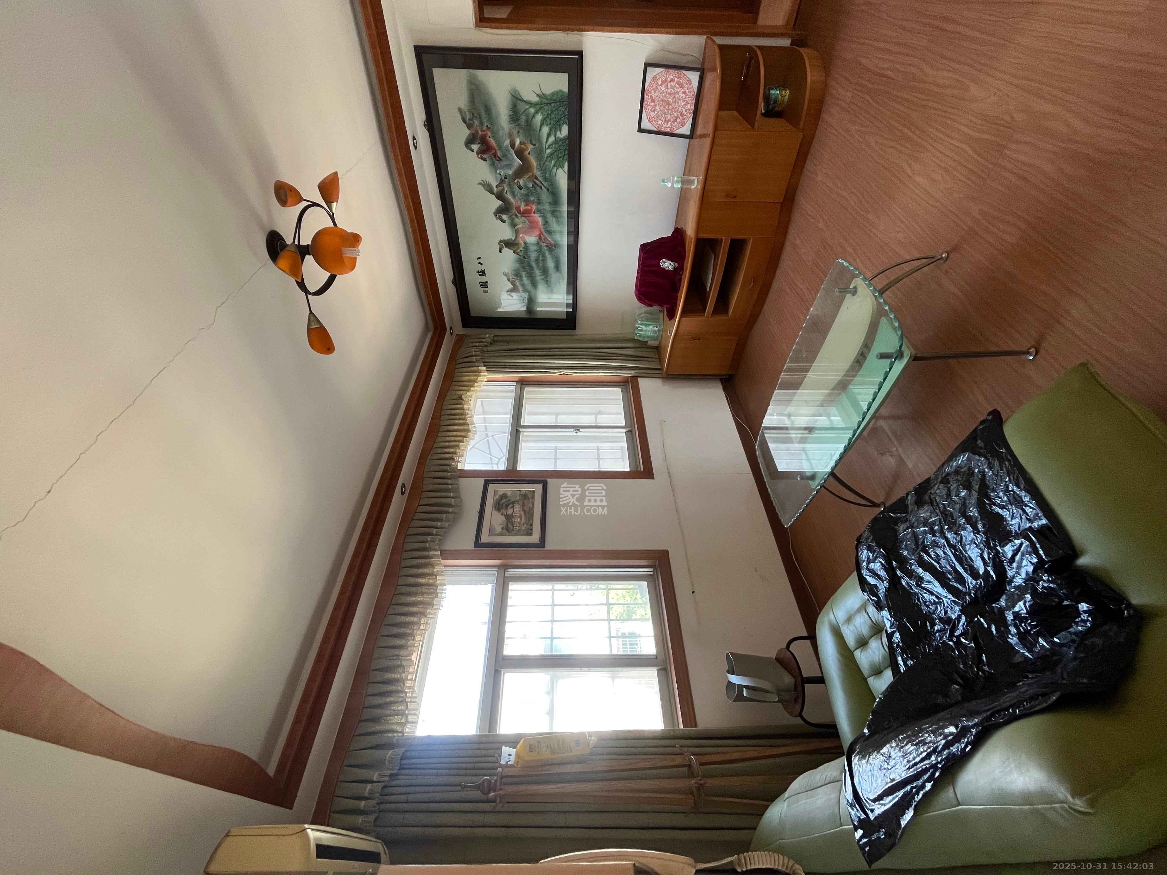 军队星火离退休干部休养所  3室2厅1卫    68.0万