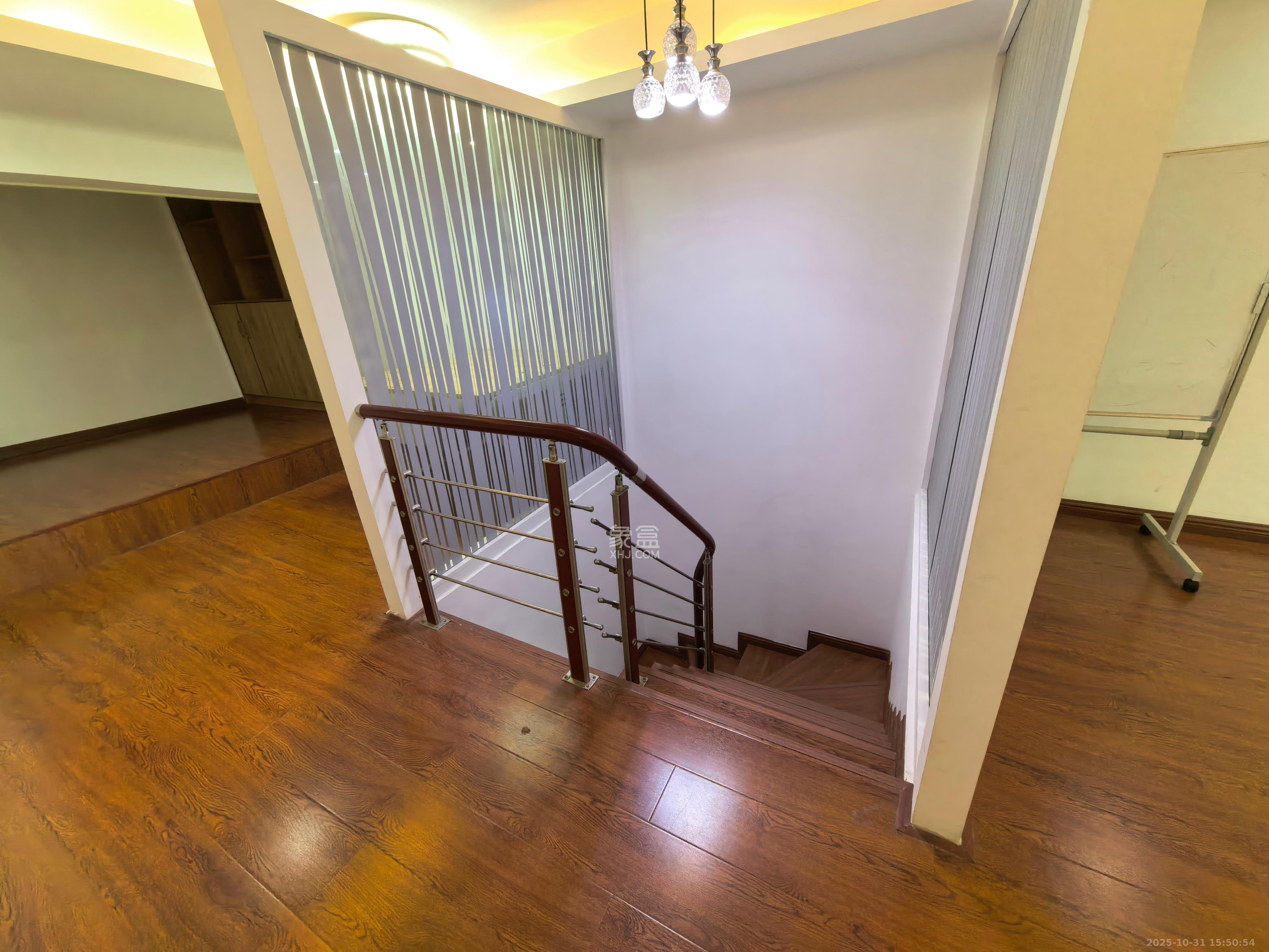 长城万富汇 2室2厅1卫 2200.0元/月 长城万富汇 2室2厅1卫 2200.0元/月室内图