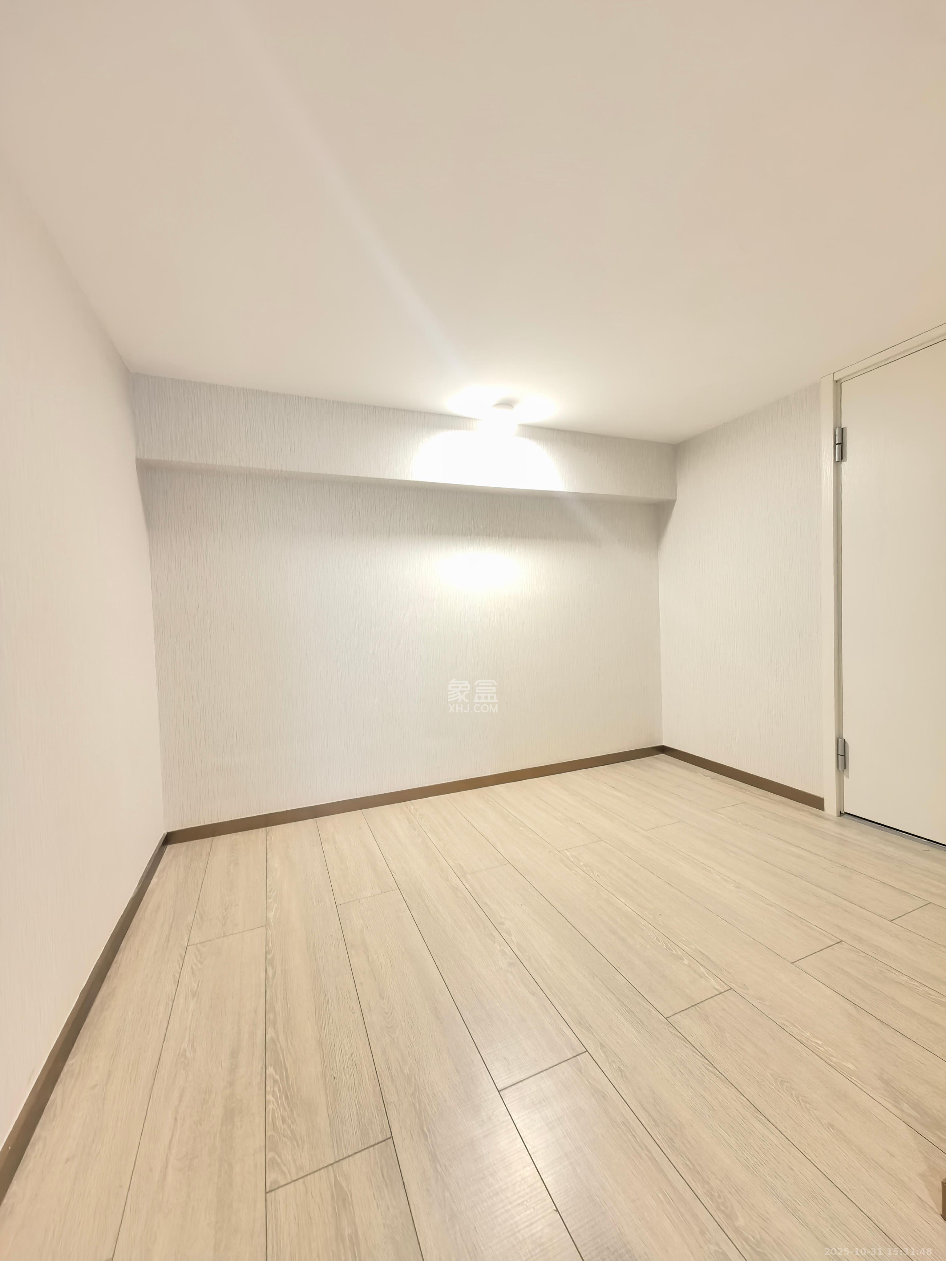 华远华时代  3室2厅1卫    3400.0元/月室内图