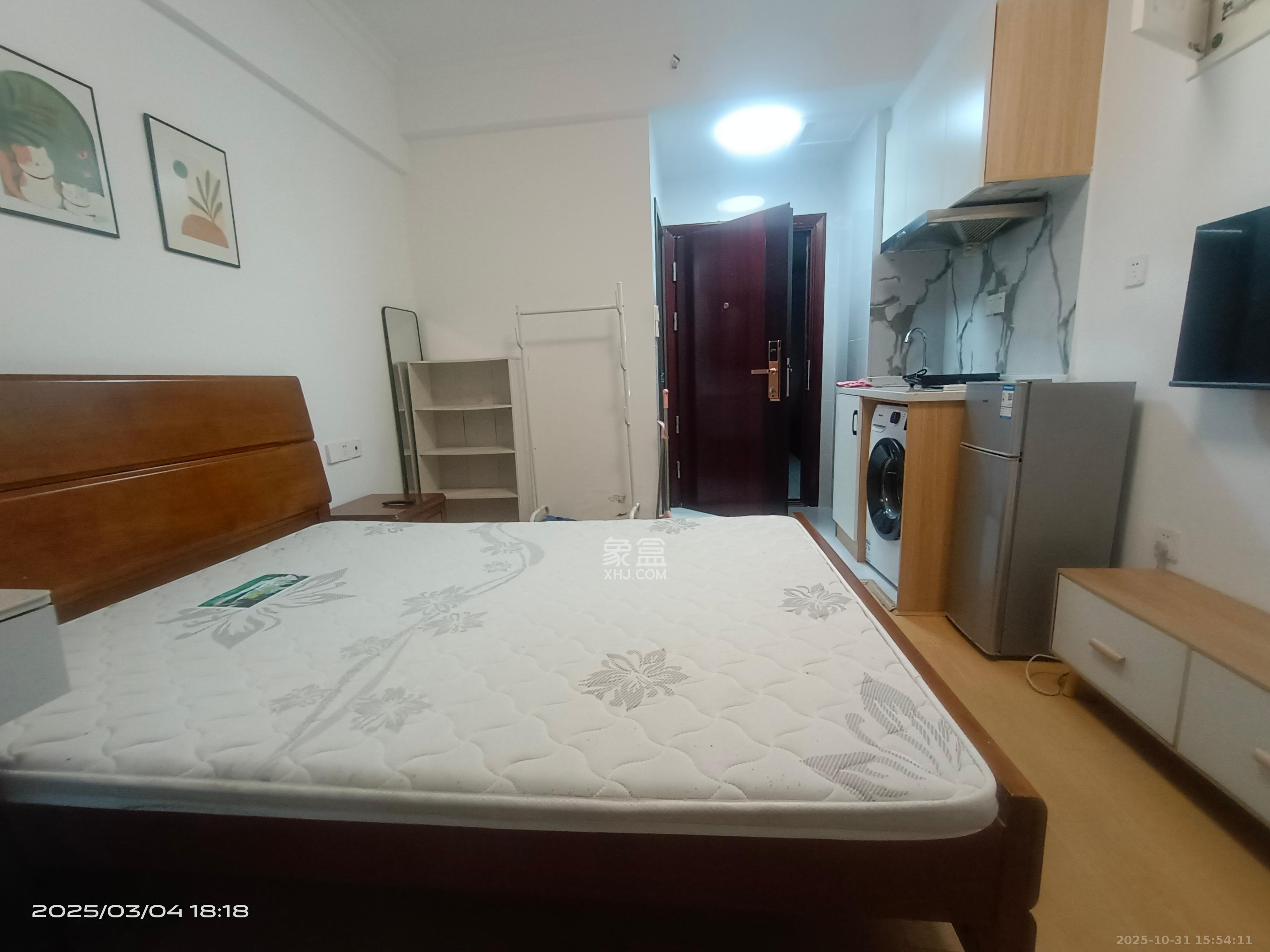 碧桂园印象  1室1厅1卫    1200.0元/月室内图