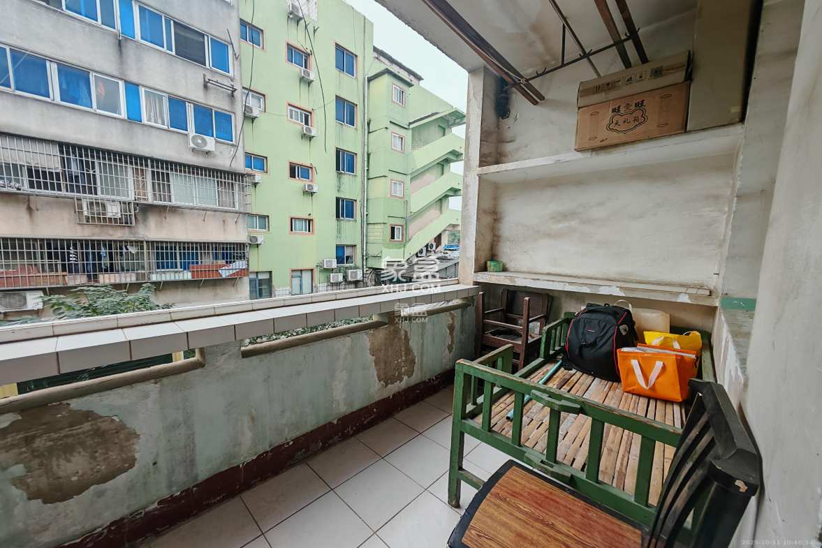 燕兴宿舍 1室1厅1卫 1300.0元/月 燕兴宿舍 1室1厅1卫 1300.0元/月室内图