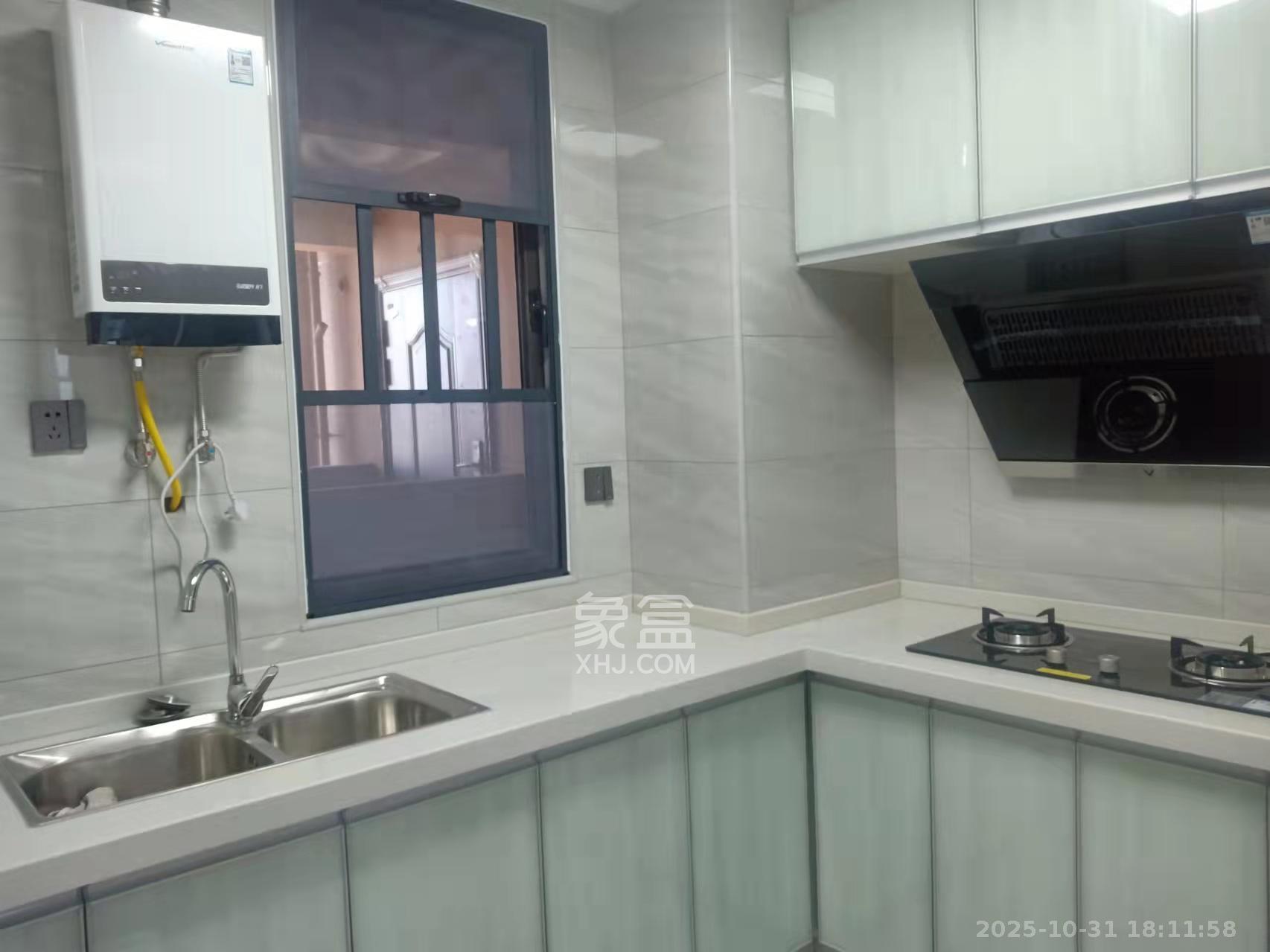 东合新苑  2室2厅1卫    2100.0元/月室内图