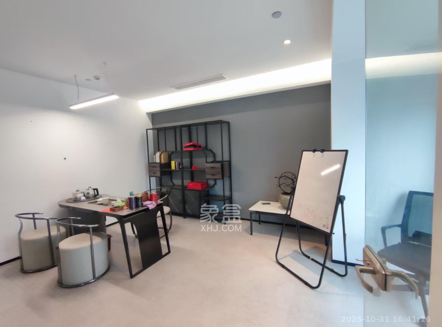 中建宝铂公馆  1室1厅1卫    3000.0元/月室内图