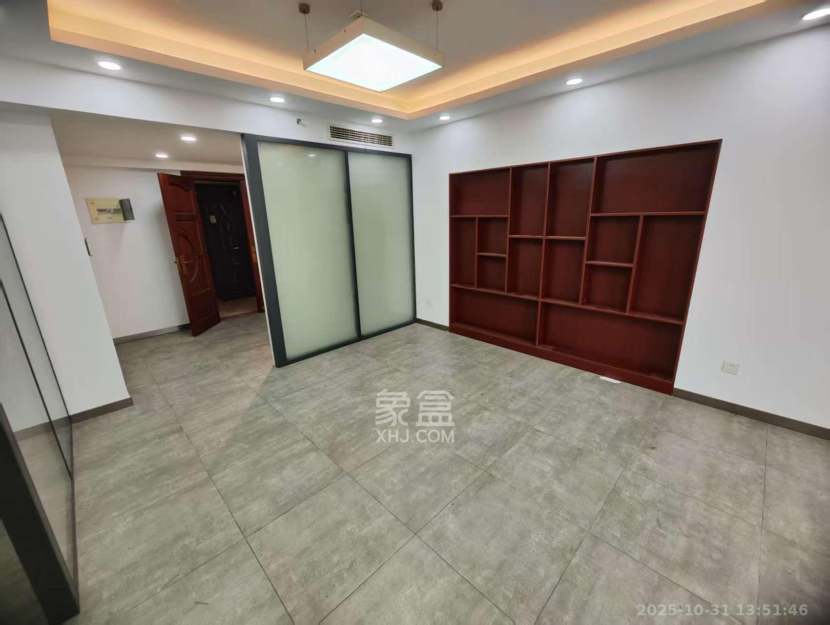 保利国际广场  1室1厅1卫    6000.0元/月