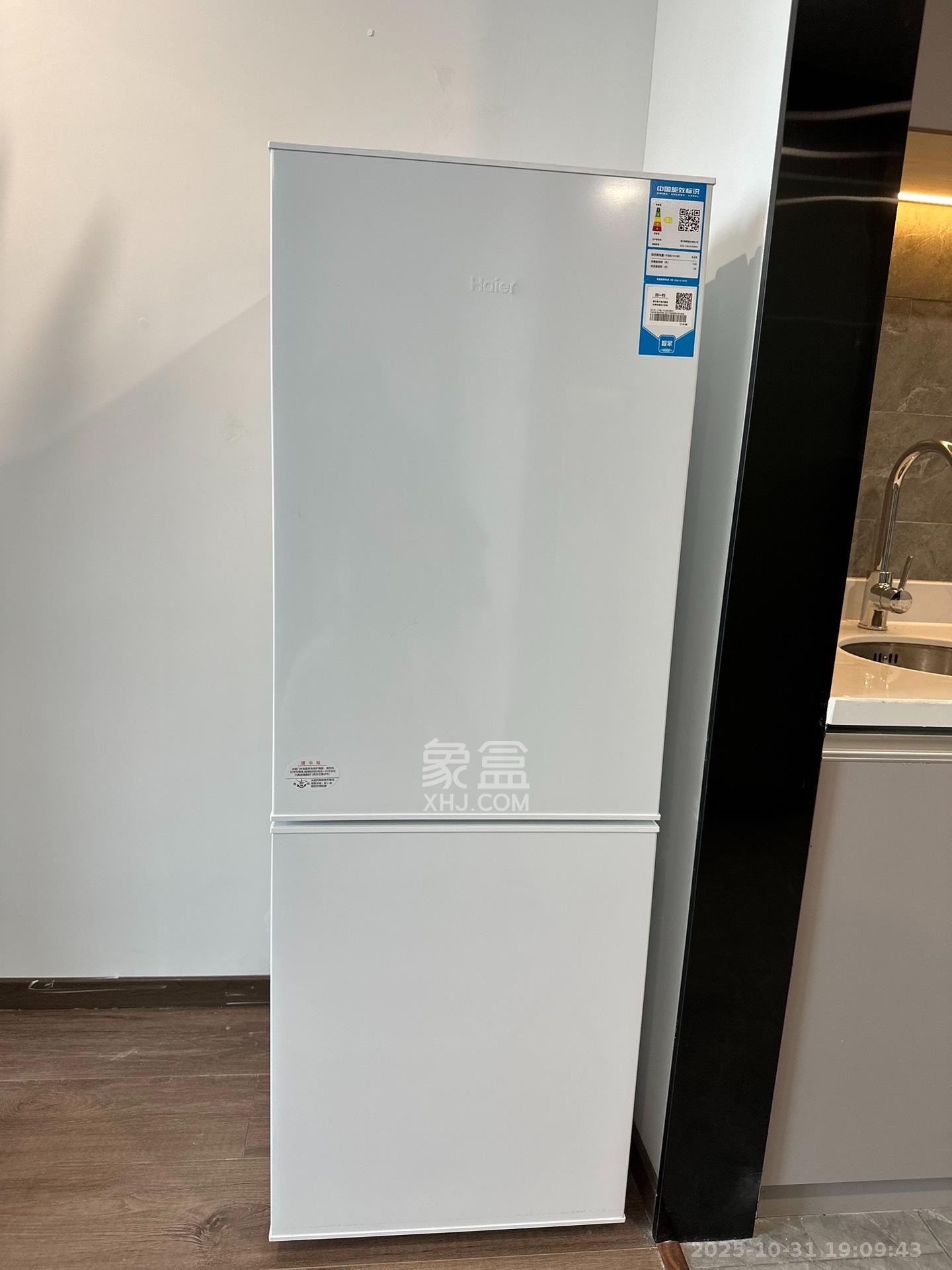 敬天广场 1室1厅1卫 2200.0元/月 敬天广场 1室1厅1卫 2200.0元/月室内图