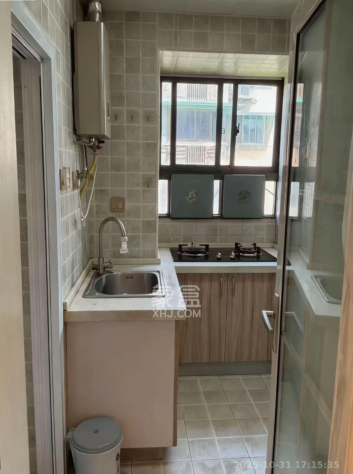 赤岗小区（一二三片）  3室1厅1卫    2400.0元/月室内图