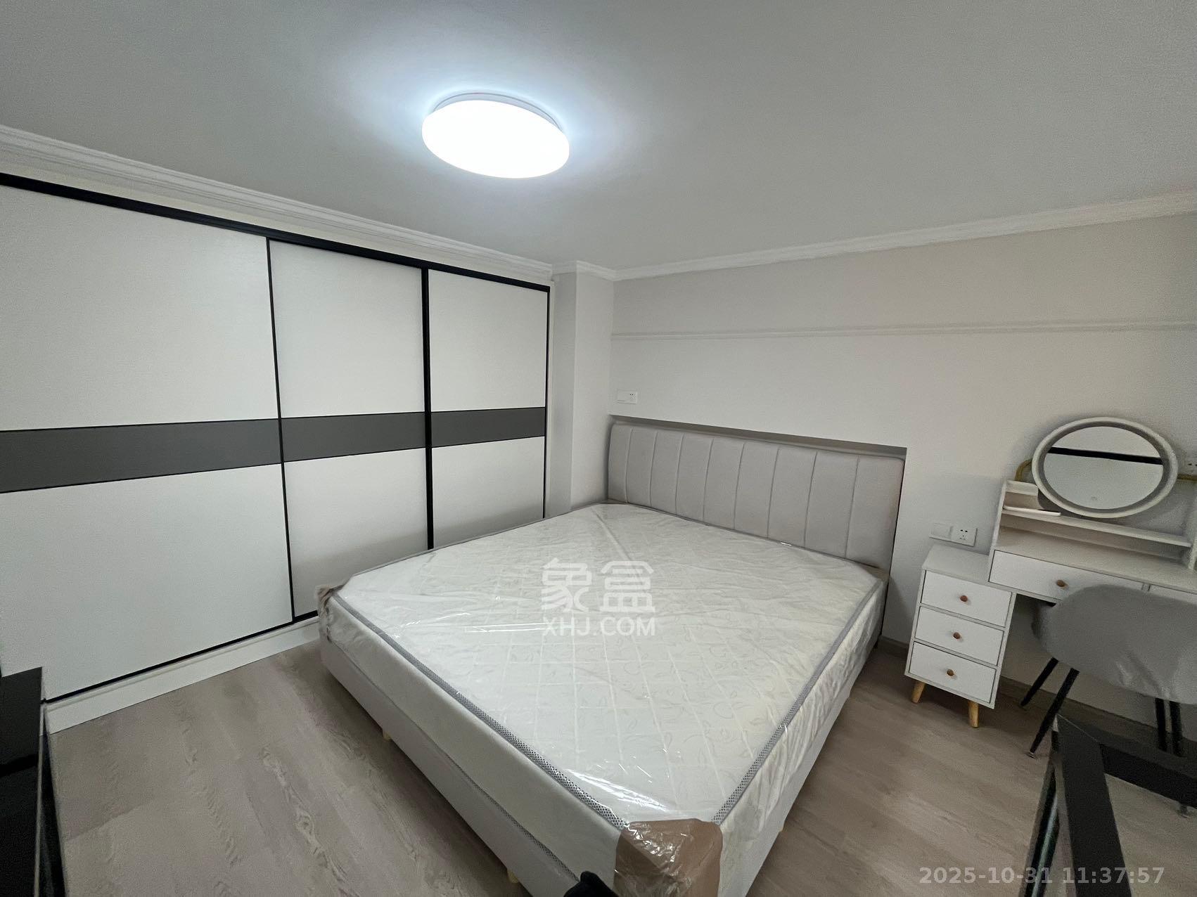 梅溪湖金茂湾 1室1厅1卫 1800.0元/月 梅溪湖金茂湾 1室1厅1卫 1800.0元/月室内图