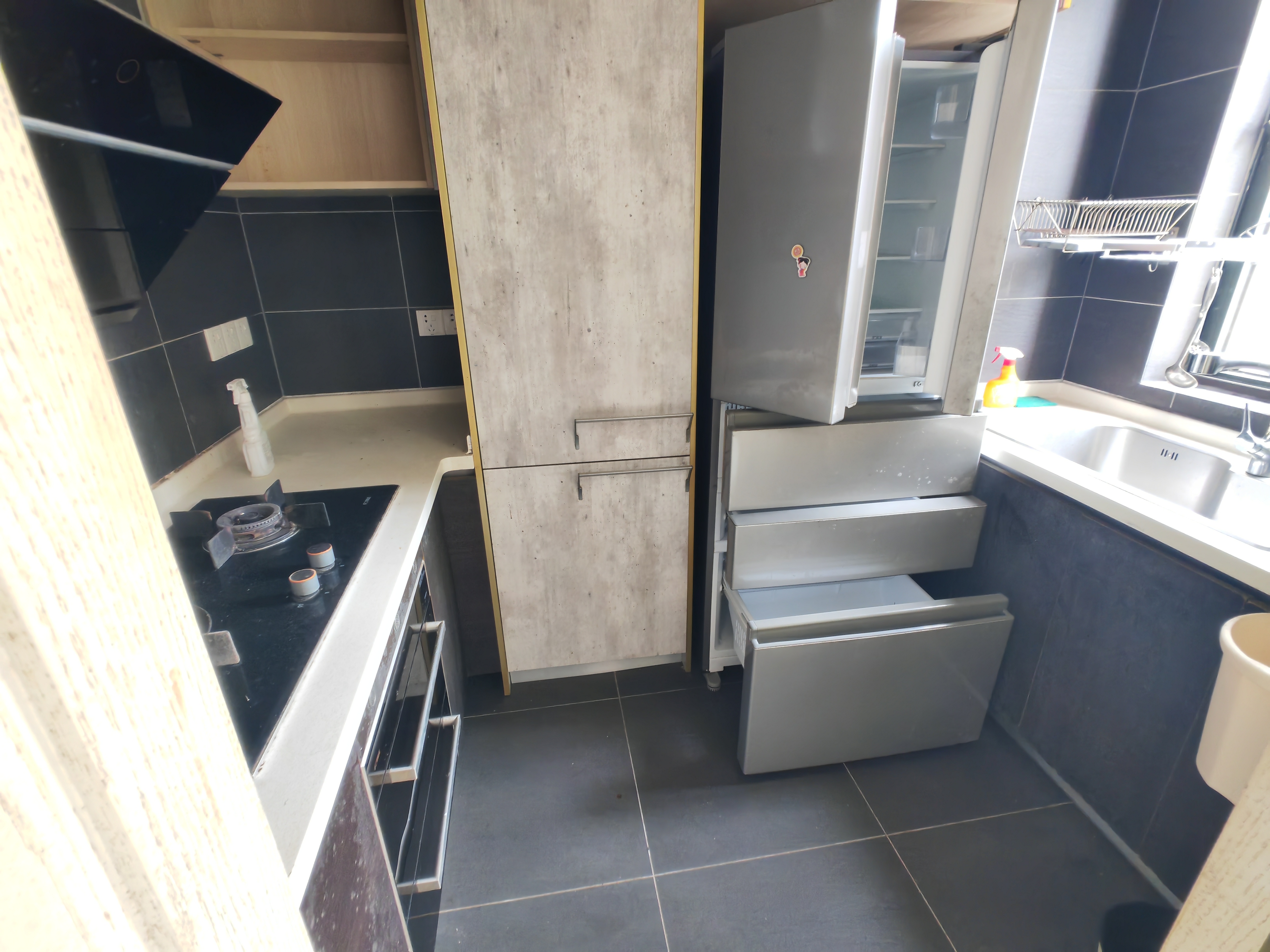 海阔天空-国瑞城二期（雅仕苑）  3室2厅2卫    3500.0元/月室内图