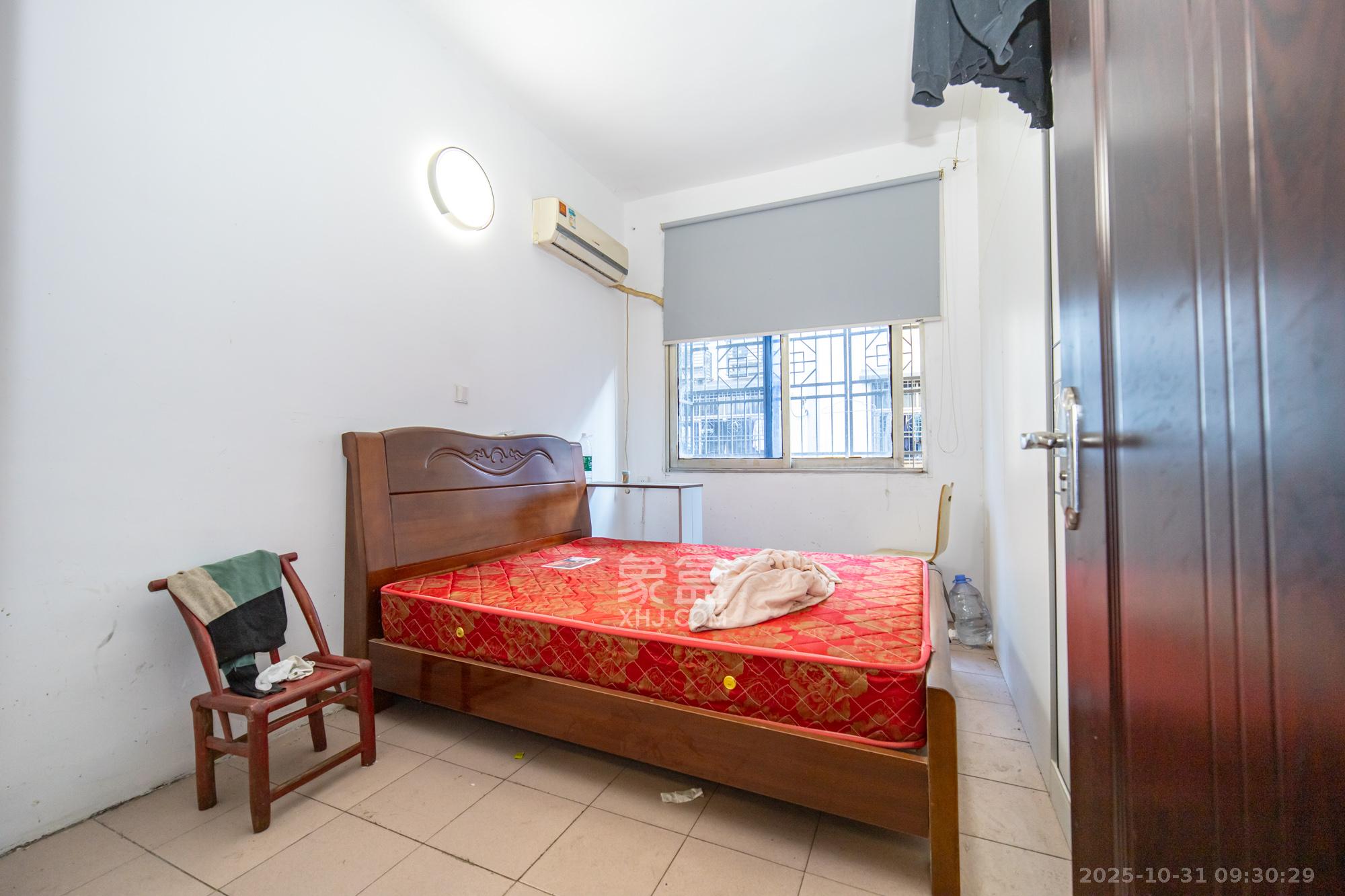 星沙一区  2室1厅1卫    900.0元/月室内图