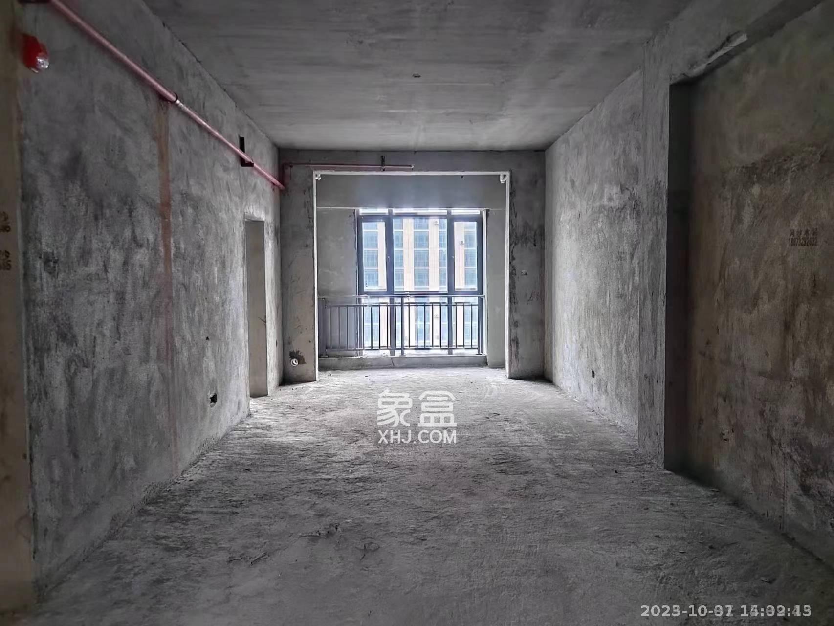 岳塘国际商贸城  3室2厅1卫    46.8万 岳塘国际商贸城  3室2厅1卫    46.8万室内图1