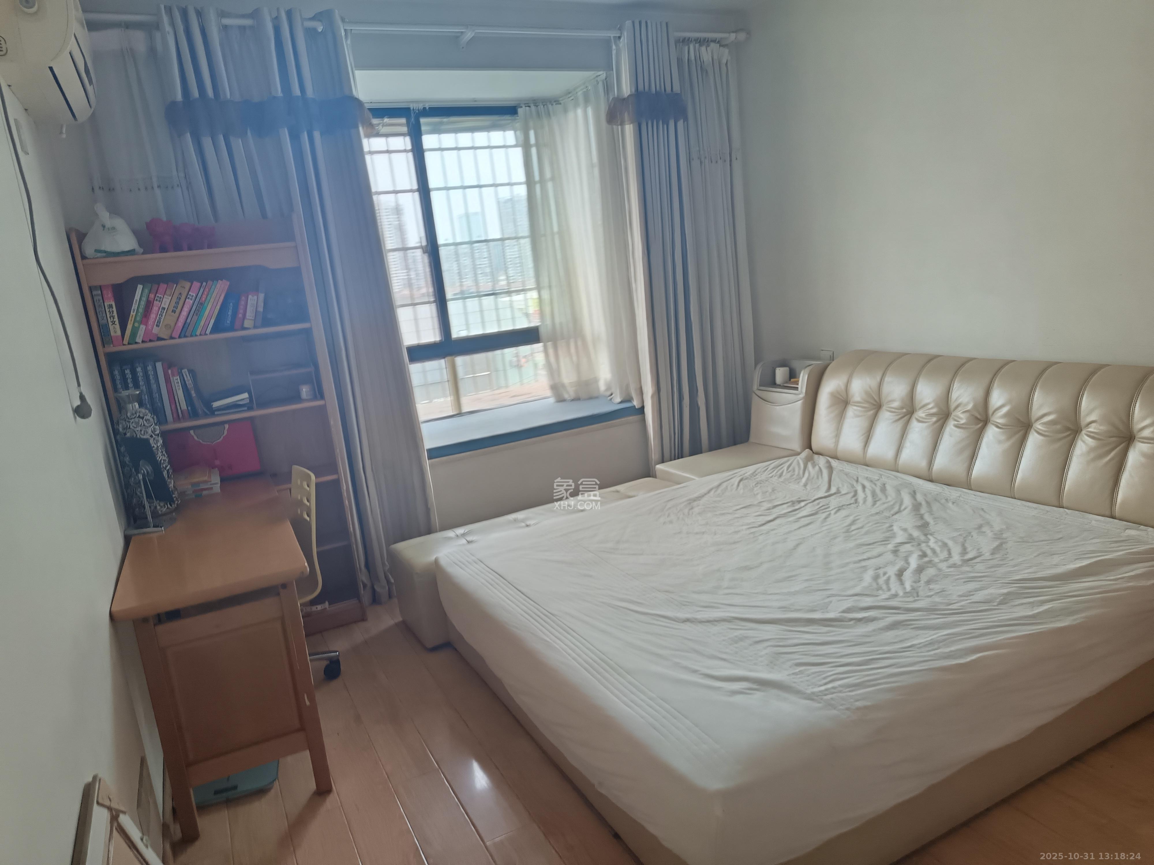 开源鑫阁  1室1厅1卫    777.0元/月