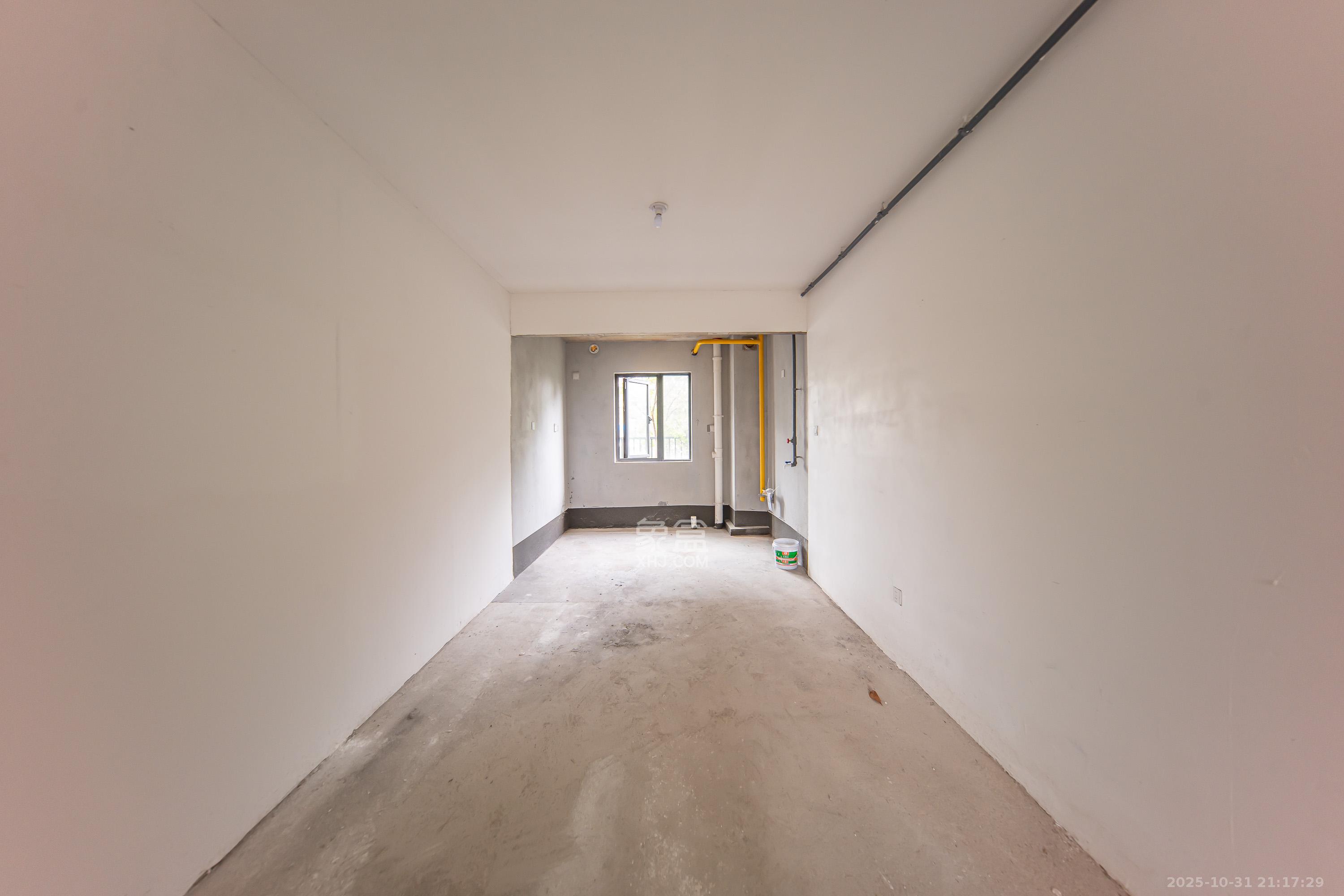 金茂长沙国际社区 4室2厅2卫 114.0万 金茂长沙国际社区 4室2厅2卫 114.0万客厅