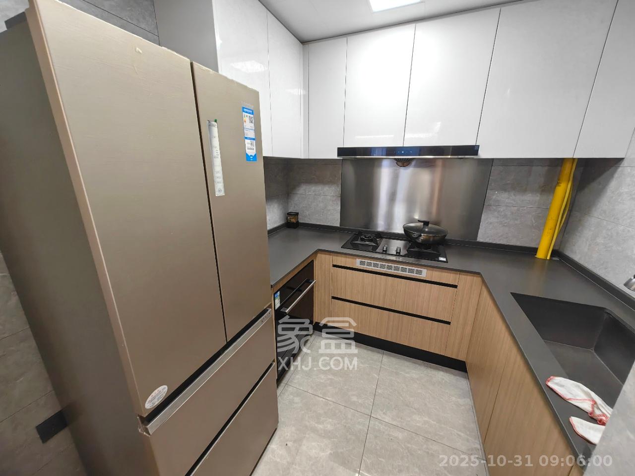 爱家当代境  3室2厅2卫    3200.0元/月室内图