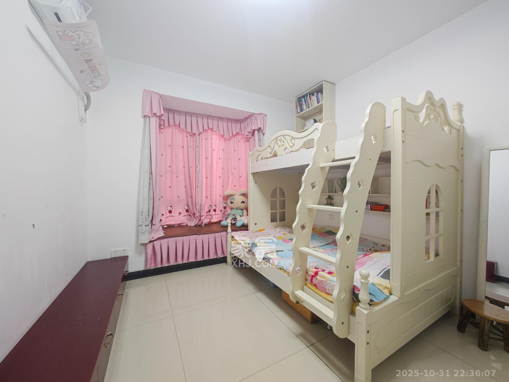 丽发新城 1室2厅1卫 66.0万 丽发新城 1室2厅1卫 66.0万卧室