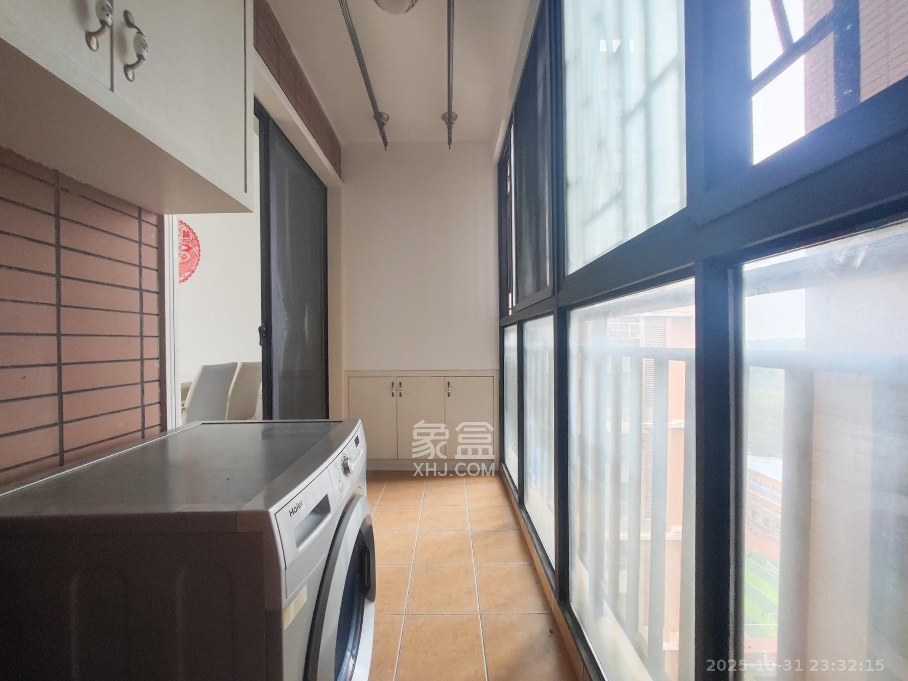 长房南屏锦源 3室2厅2卫 95.0万 长房南屏锦源 3室2厅2卫 95.0万阳台