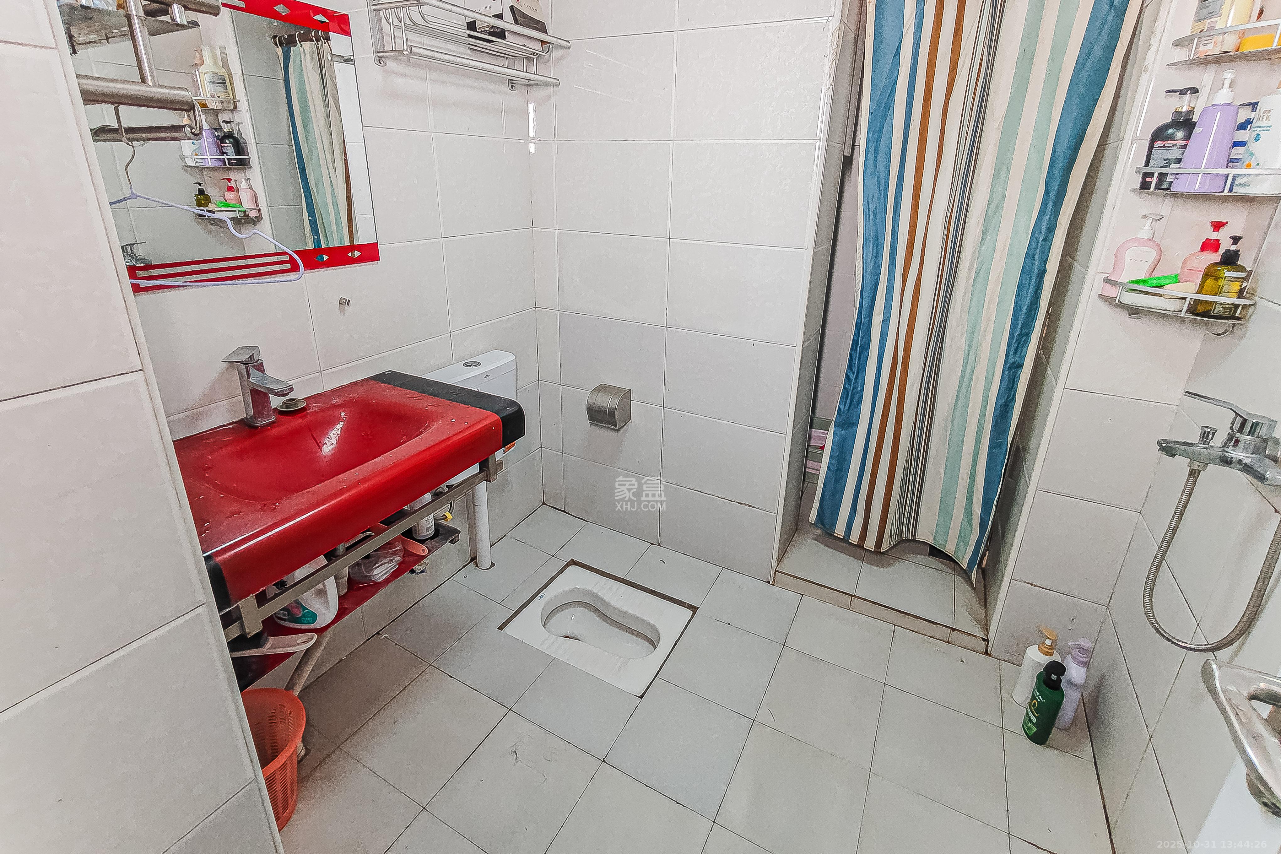 益佳苑  2室2厅1卫    72.0万 益佳苑  2室2厅1卫    72.0万卫生间