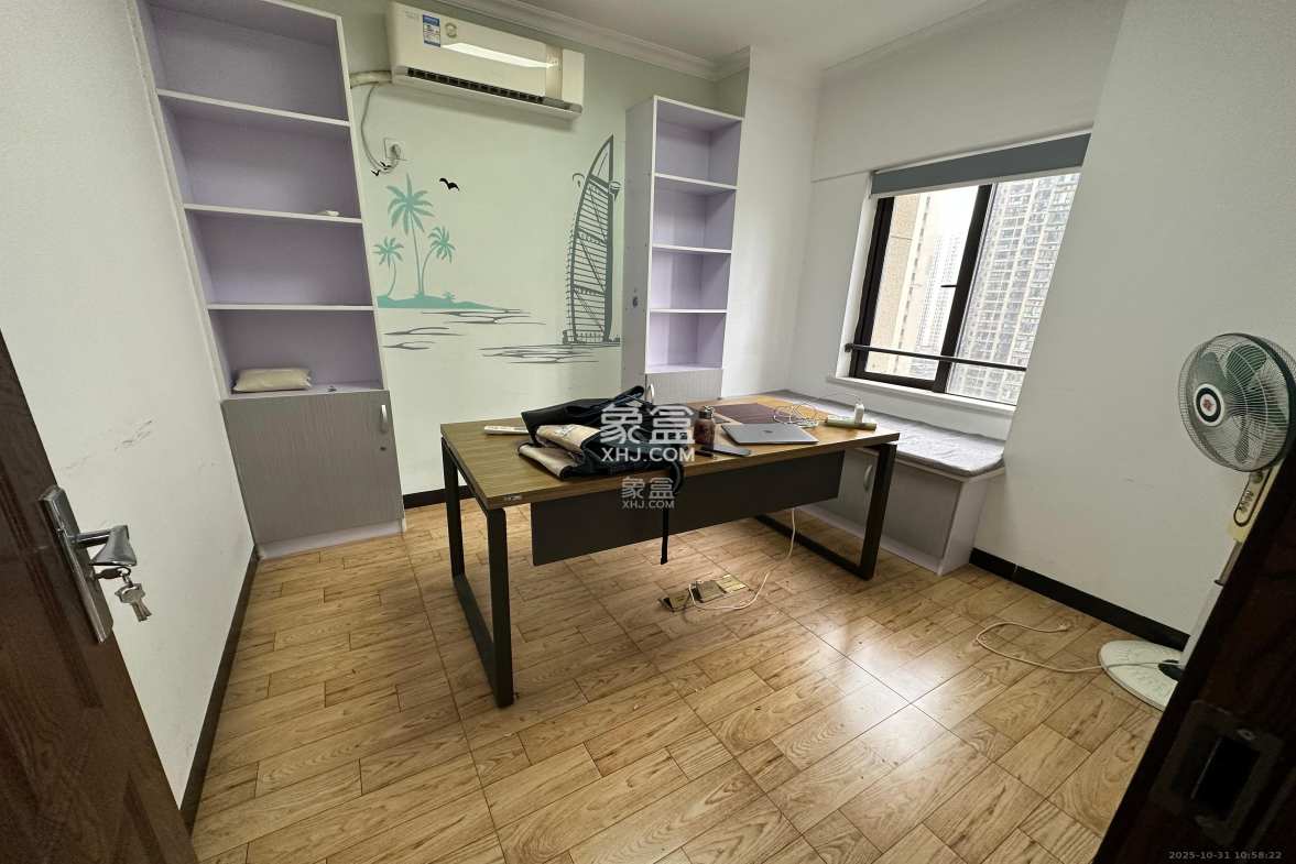 钰龙天下二期(钰龙佳园) 1室1厅1卫 1200.0元/月 钰龙天下二期(钰龙佳园) 1室1厅1卫 1200.0元/月室内图