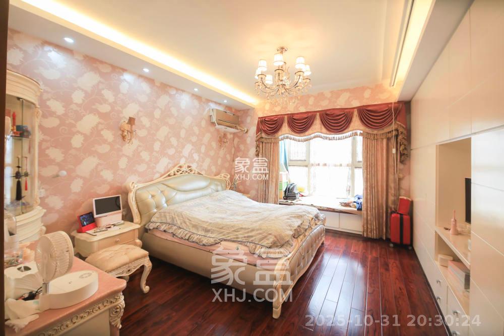 天赐良园  5室2厅2卫    10000.0元/月 天赐良园  5室2厅2卫    10000.0元/月室内图