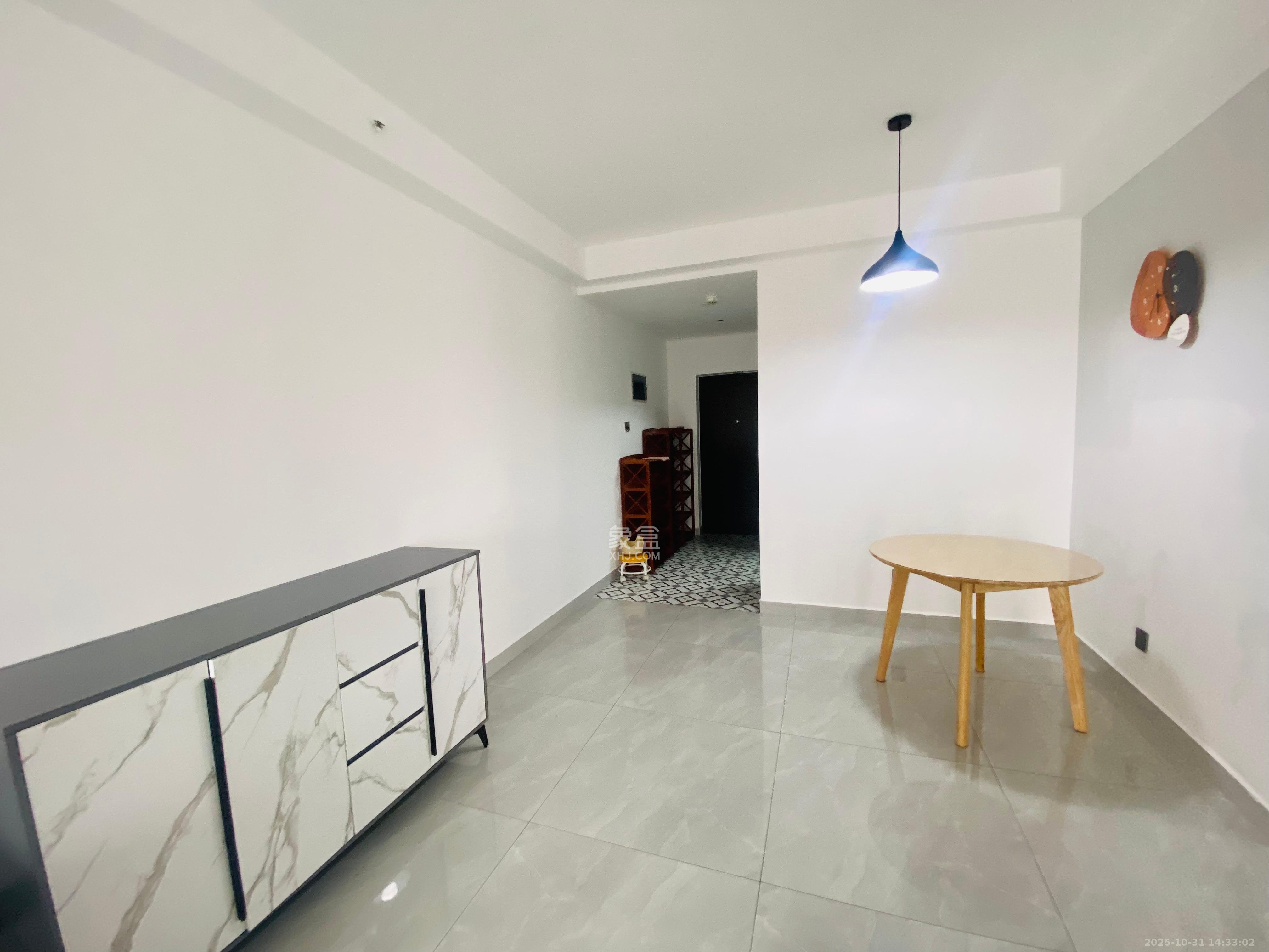 保利天禧D区 3室2厅1卫 3400.0元/月 保利天禧D区 3室2厅1卫 3400.0元/月室内图