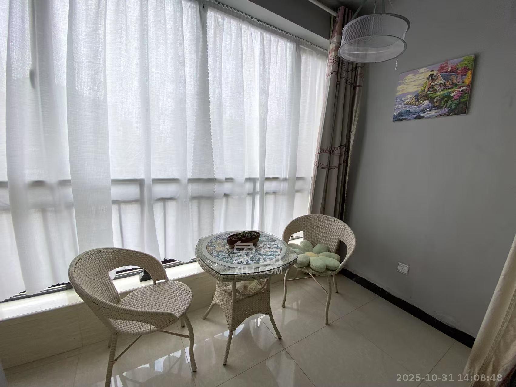 剑桥名门  1室1厅1卫    1300.0元/月室内图