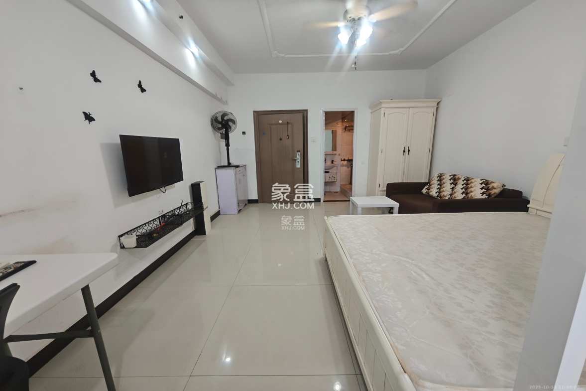 湘域相遇 1室1厅1卫 1700.0元/月 湘域相遇 1室1厅1卫 1700.0元/月室内图