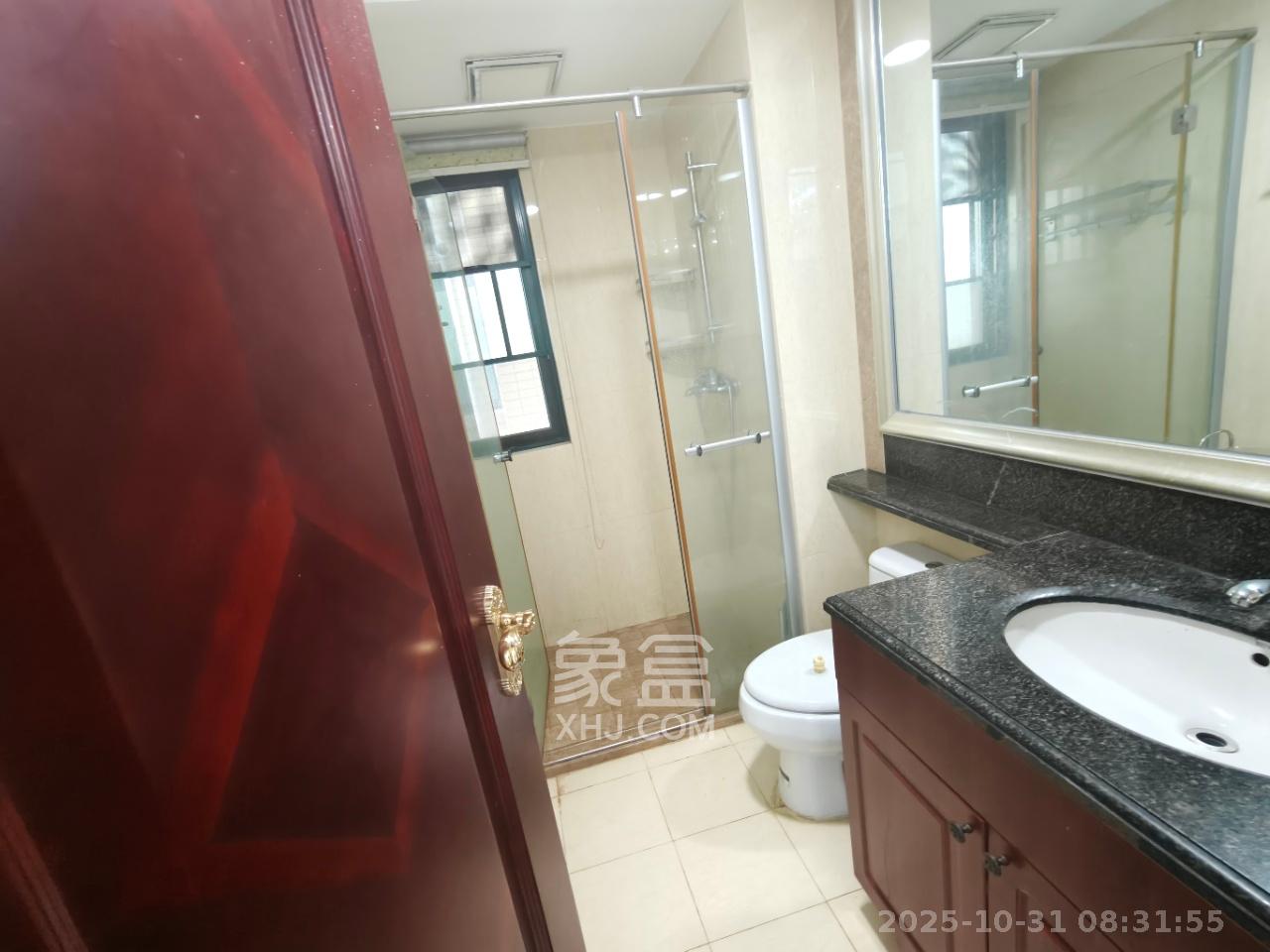 恒大翡翠华庭  2室2厅1卫    2000.0元/月室内图