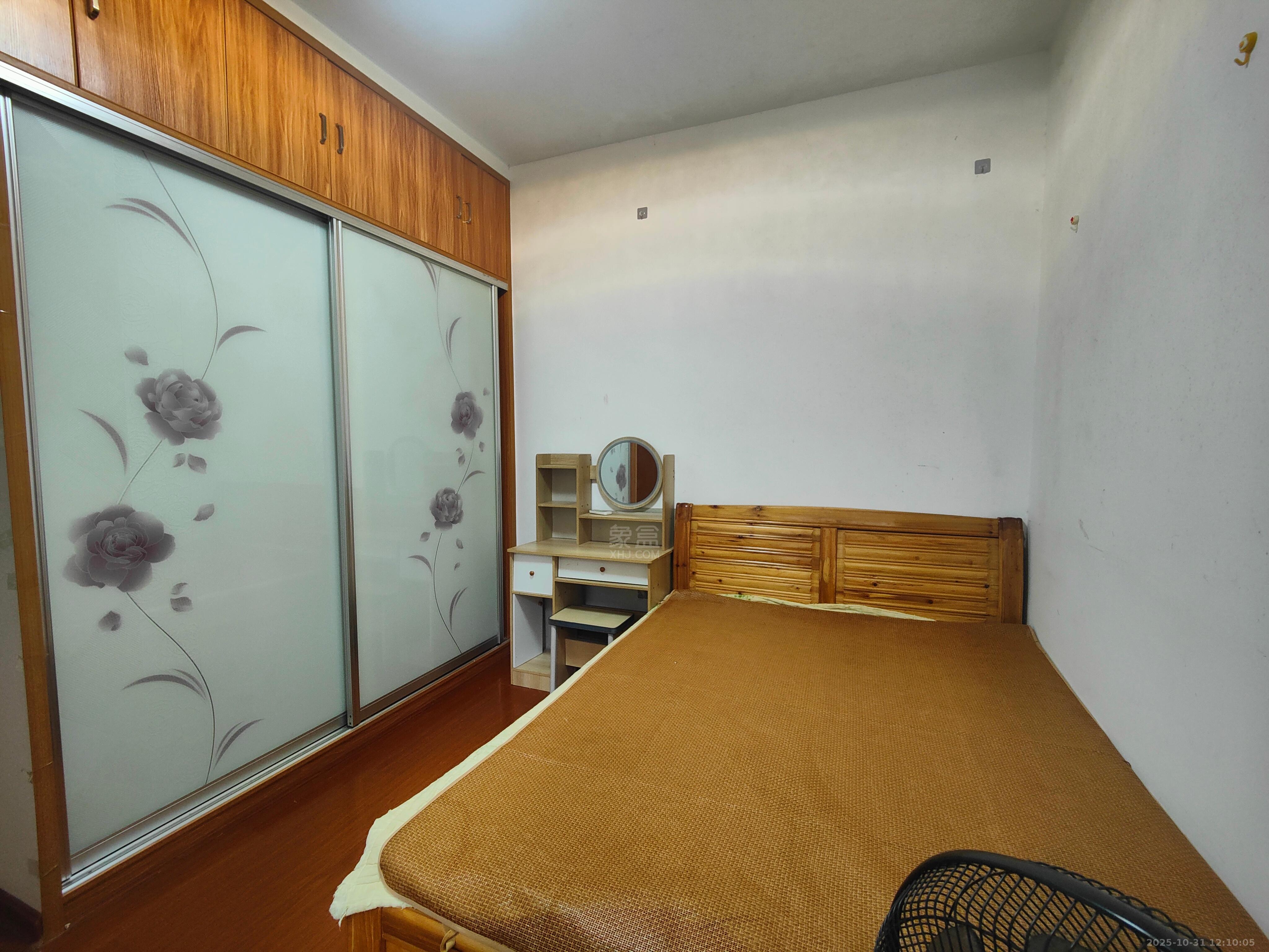 尚格名城香榭丽舍  2室2厅1卫    1400.0元/月室内图