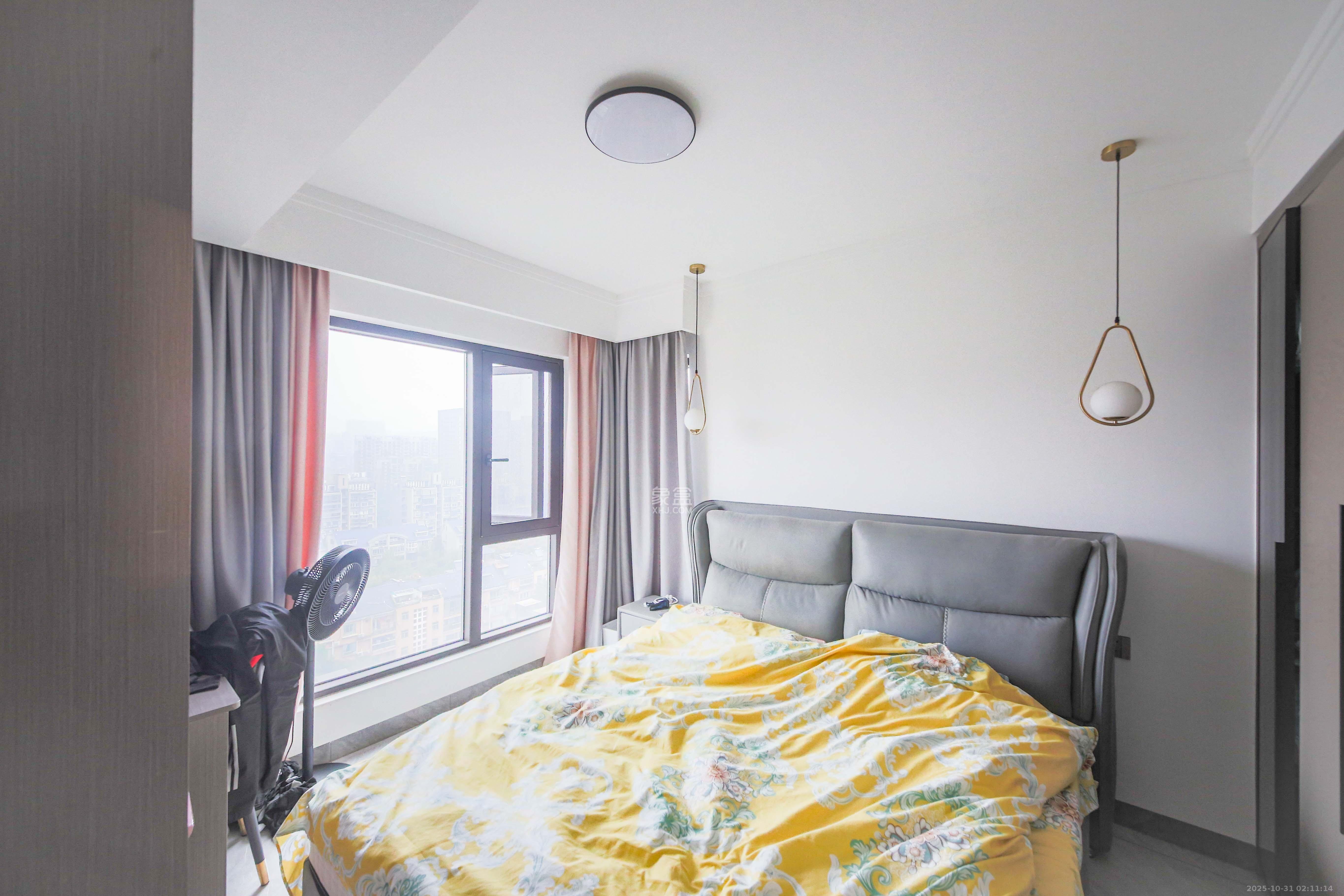 润屋美院  4室2厅2卫    140.0万卧室