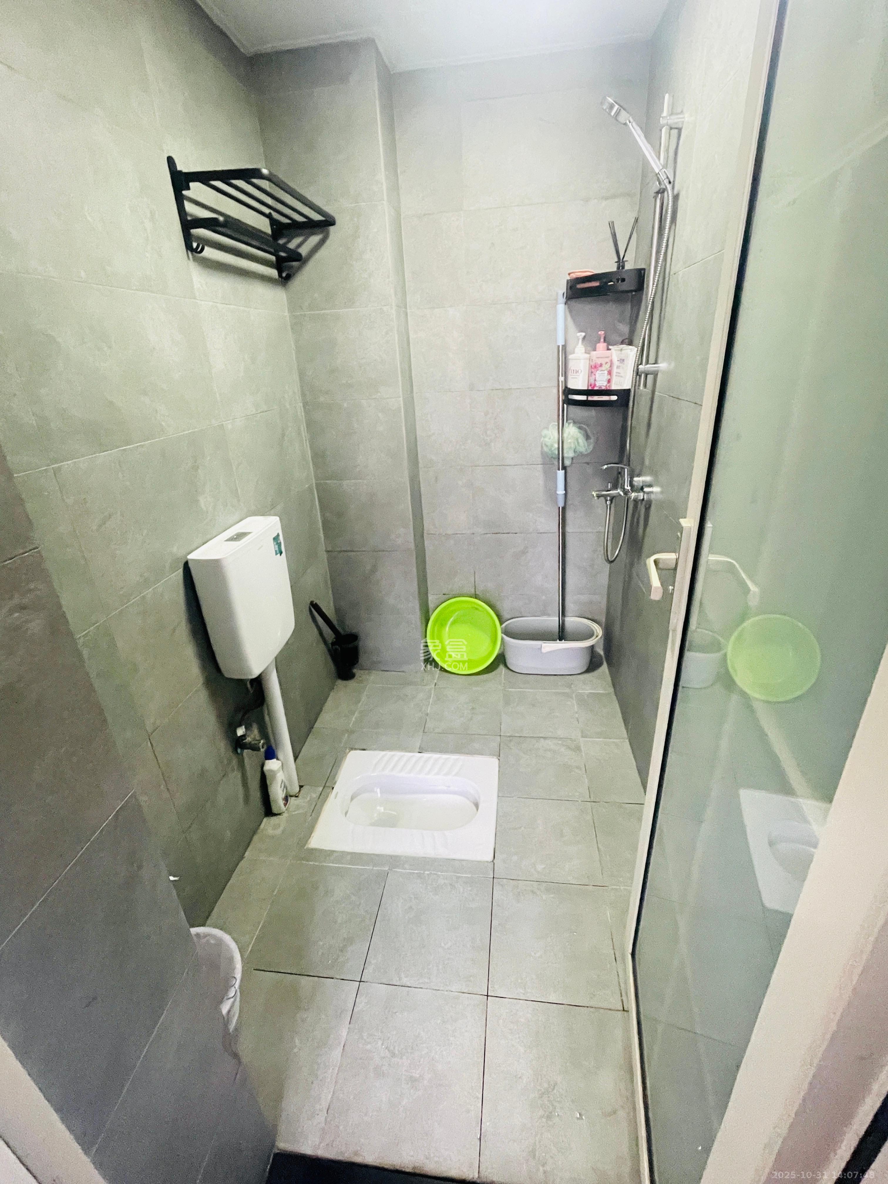 乾源国际  1室1厅1卫    1600.0元/月室内图