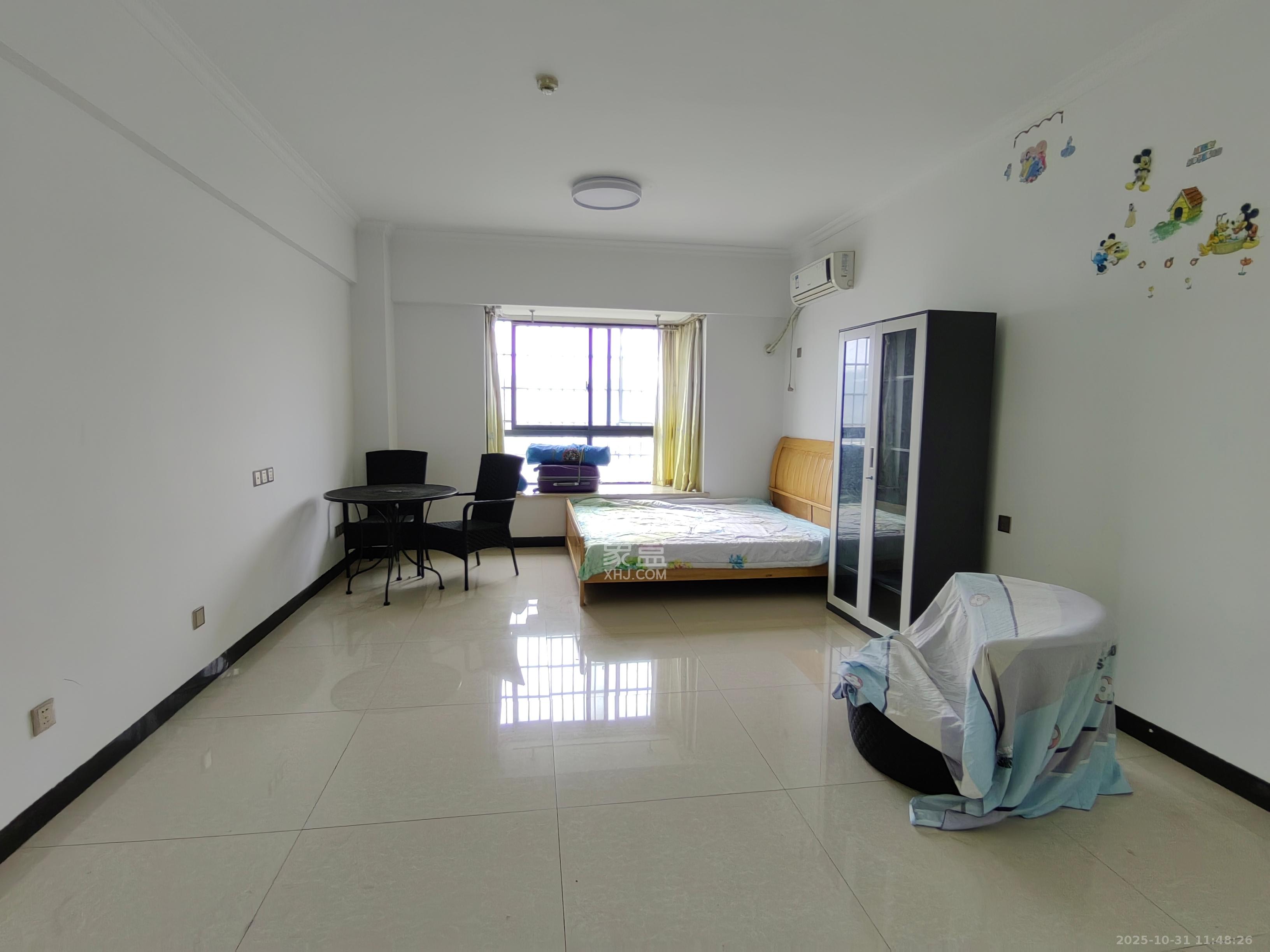 世纪桃花苑  1室1厅1卫    1300.0元/月