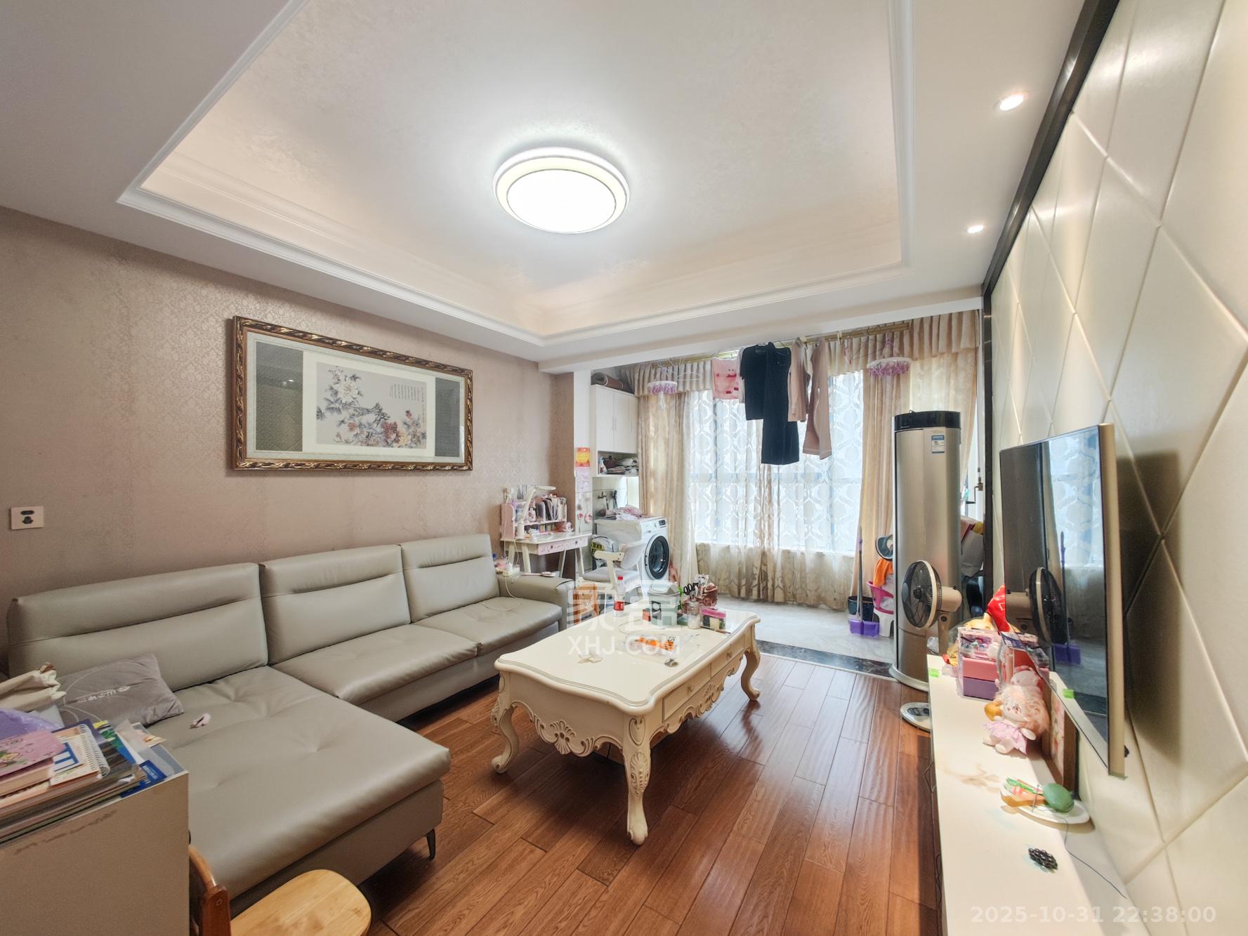 五矿万境水岸一期（万境水岸嘉苑）  2室2厅2卫    85.0万客厅