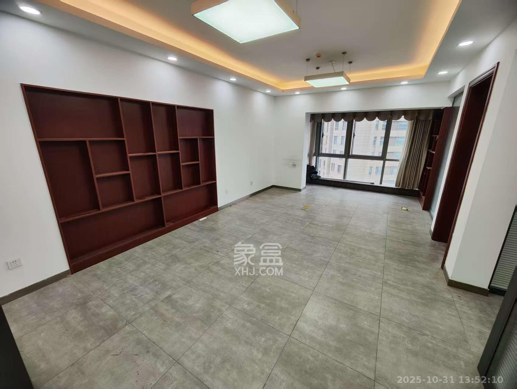 保利国际广场 1室1厅1卫 6000.0元/月 保利国际广场 1室1厅1卫 6000.0元/月室内图