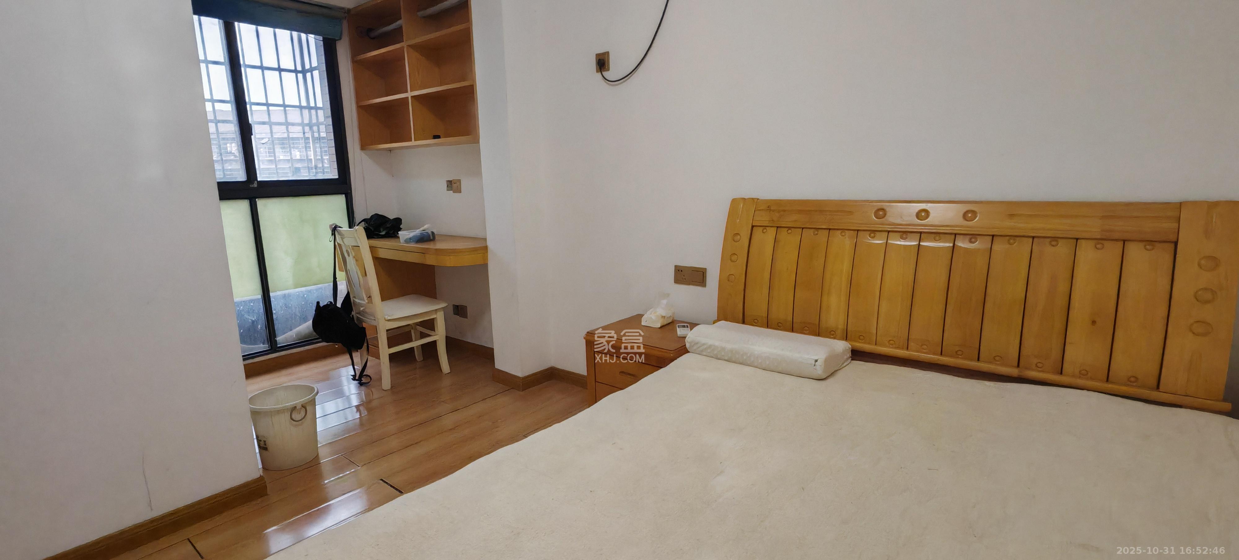 领东汇  2室2厅1卫    1900.0元/月室内图