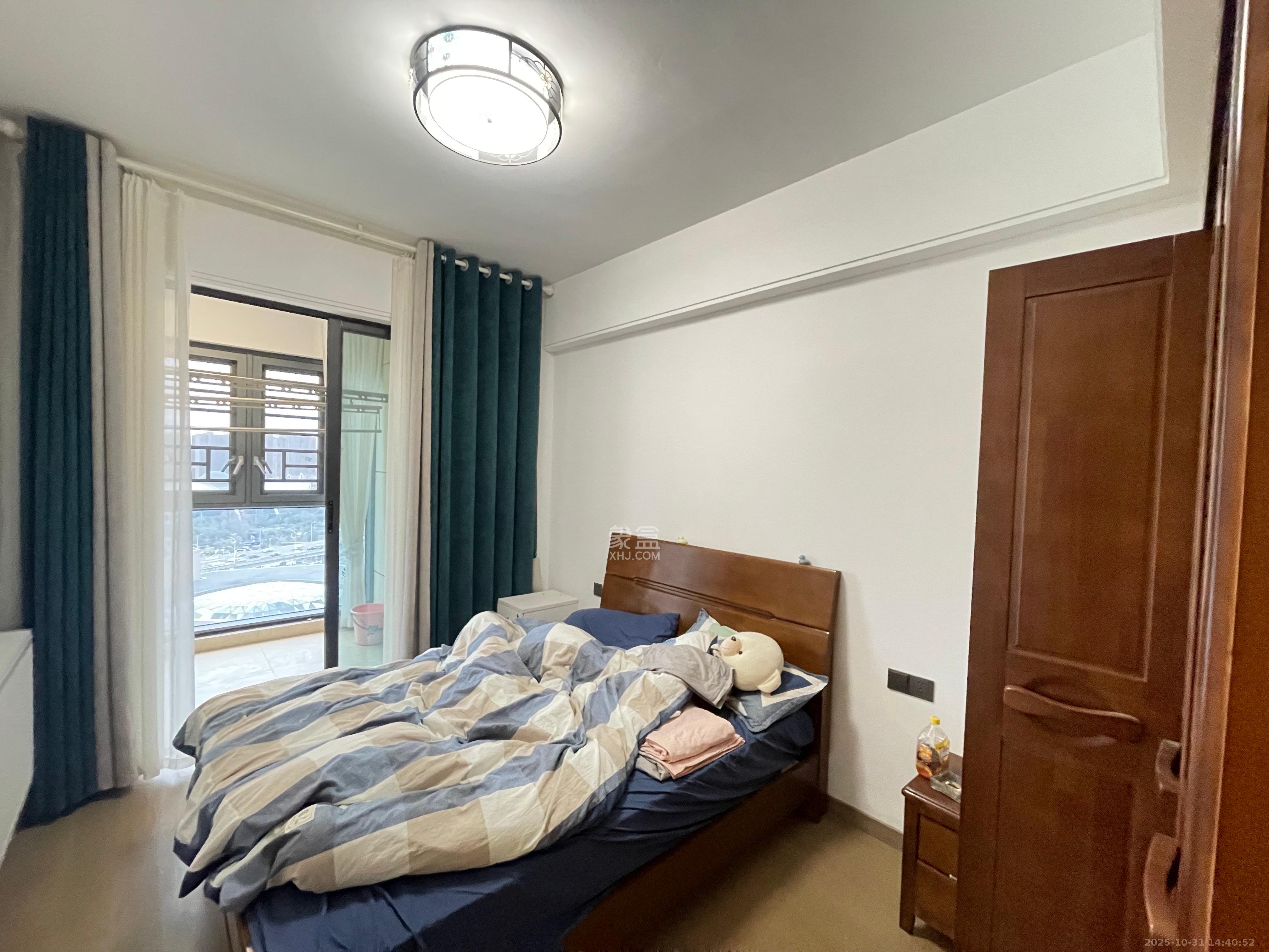 长房星城天地  3室2厅2卫    4500.0元/月室内图