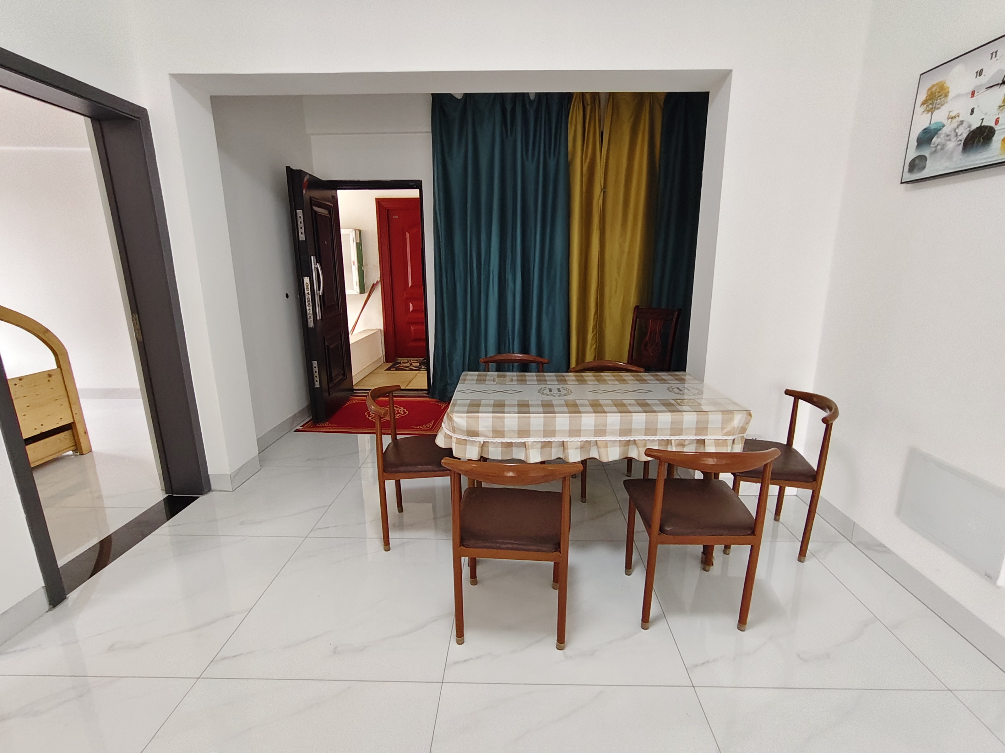 新大洲教师住宅小区 2室2厅1卫 1800.0元/月 新大洲教师住宅小区 2室2厅1卫 1800.0元/月室内图