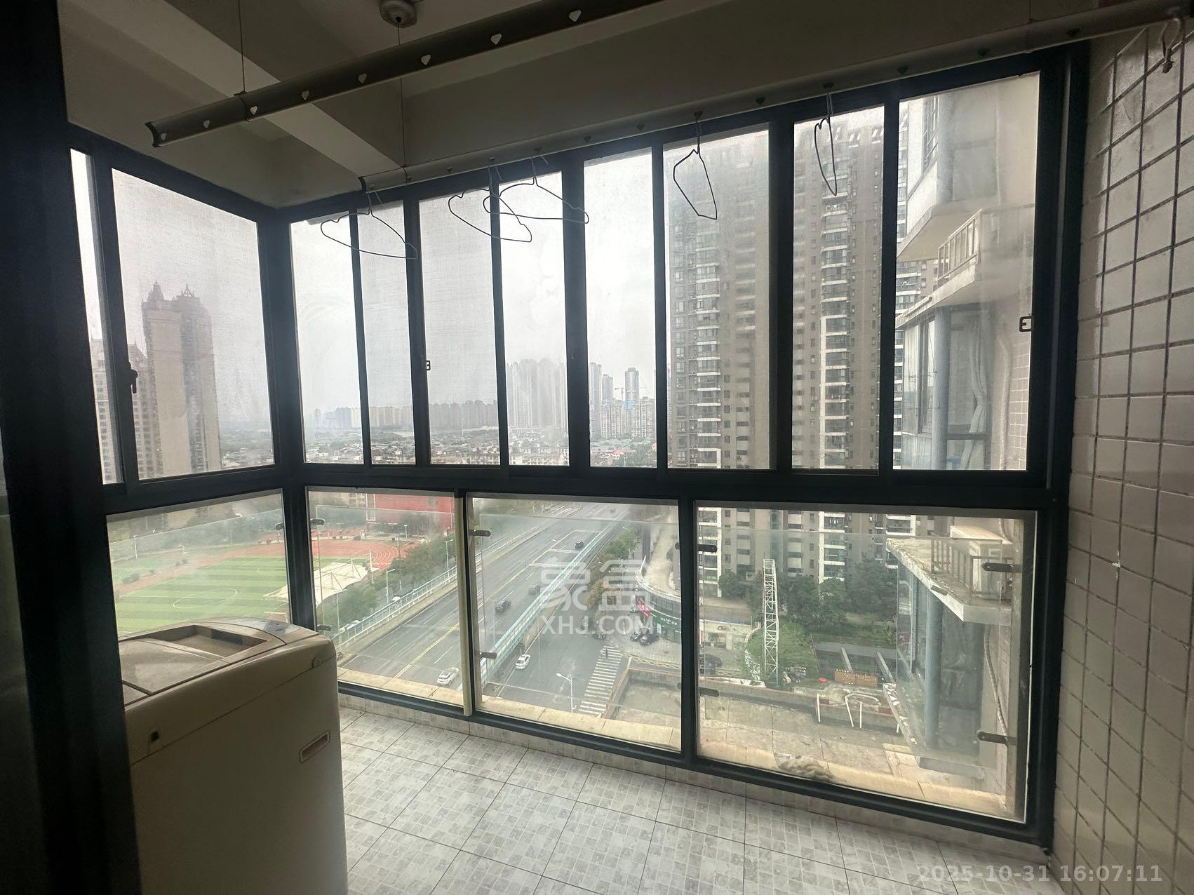 湘江世纪城瑞江苑 2室2厅1卫 2000.0元/月 湘江世纪城瑞江苑 2室2厅1卫 2000.0元/月室内图