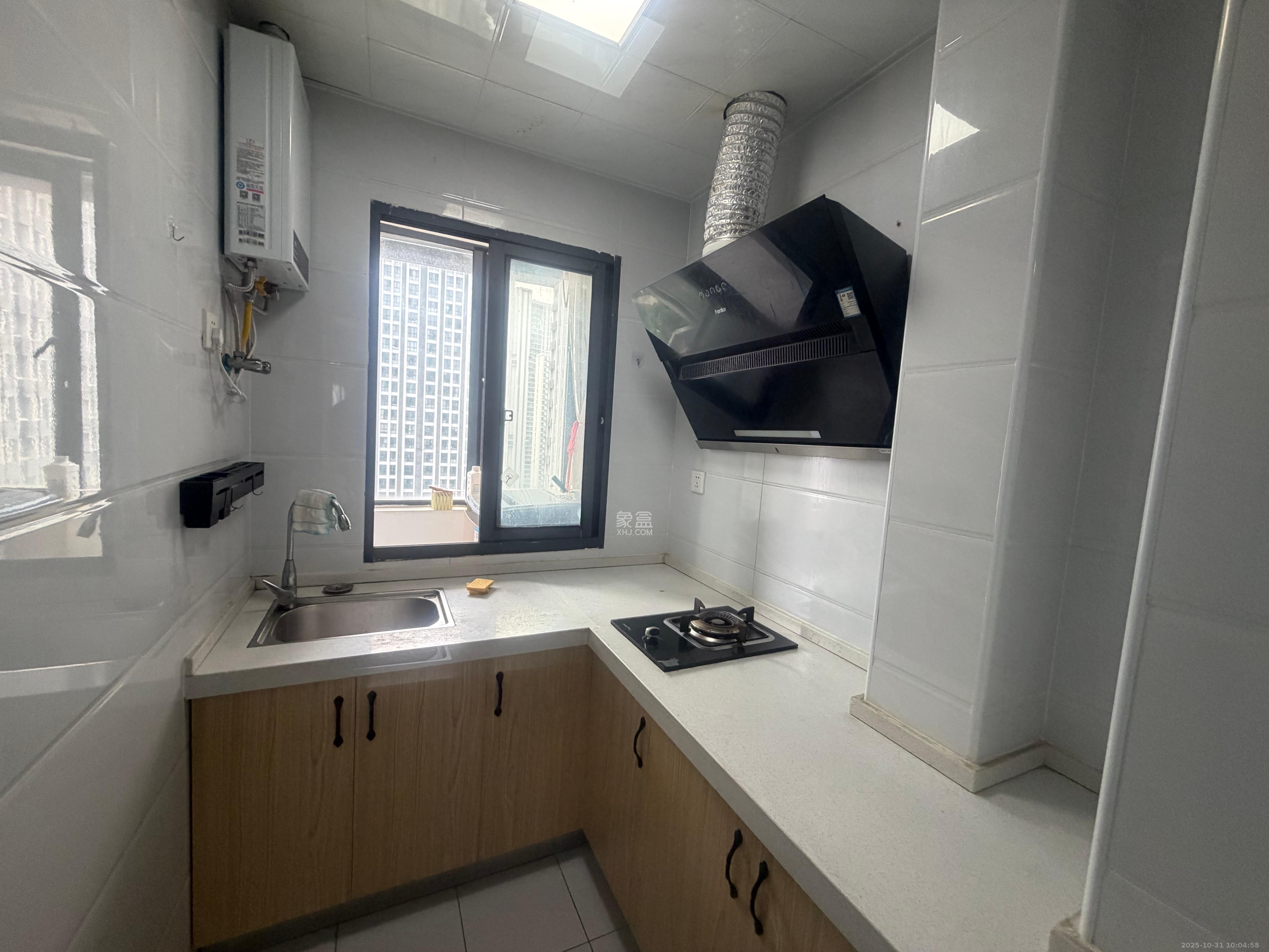 欧亚达国际广场  1室1厅1卫    1700.0元/月室内图