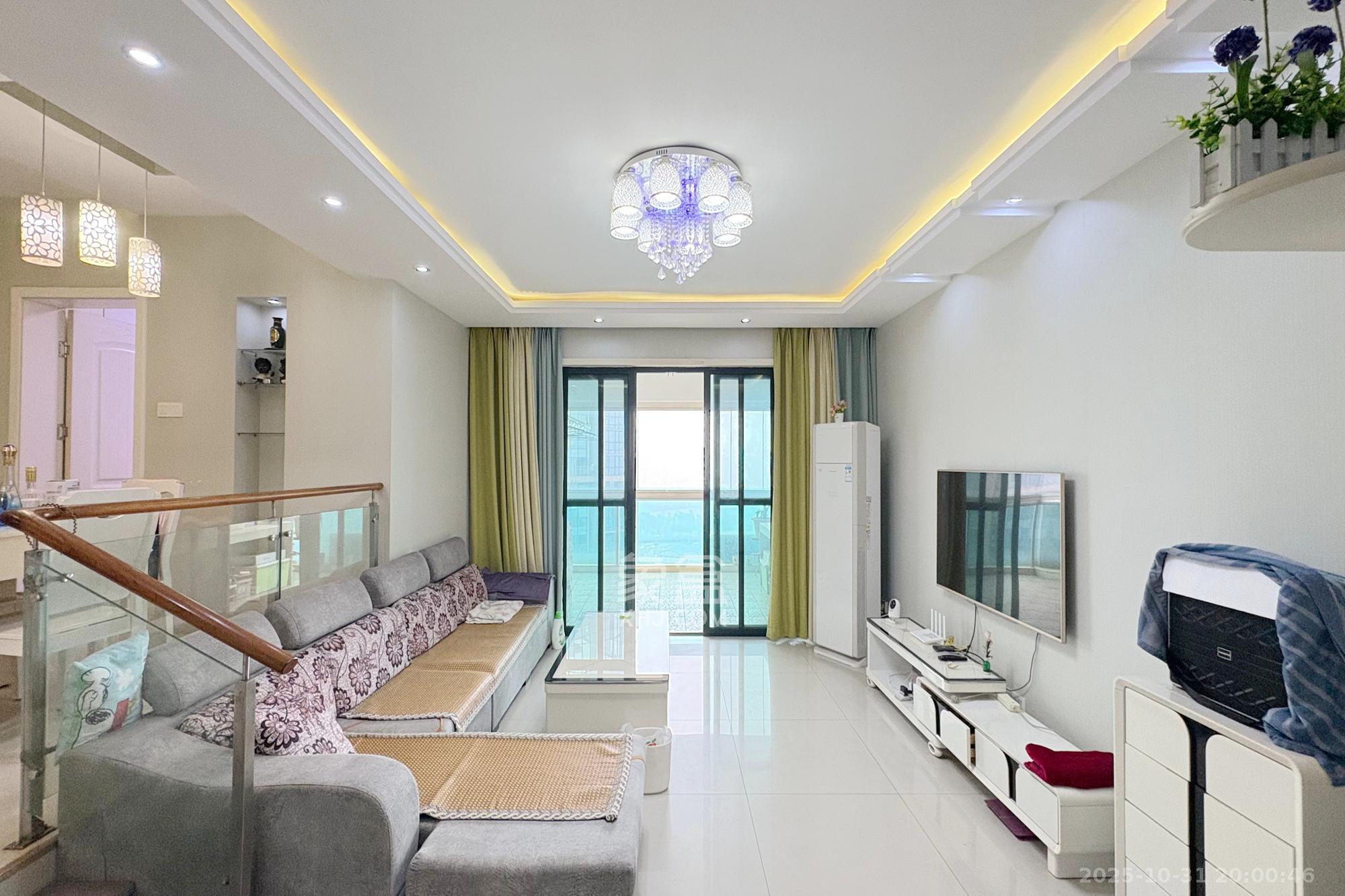 王府花园  3室2厅2卫    138.0万