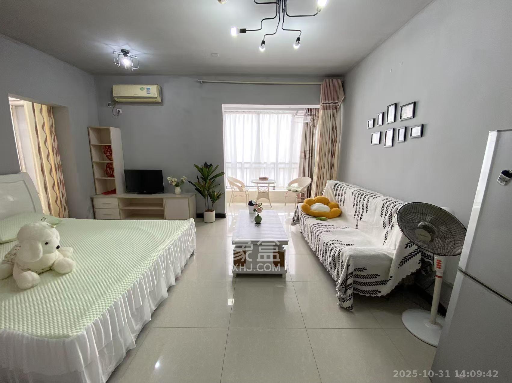 剑桥名门  1室1厅1卫    1300.0元/月室内图