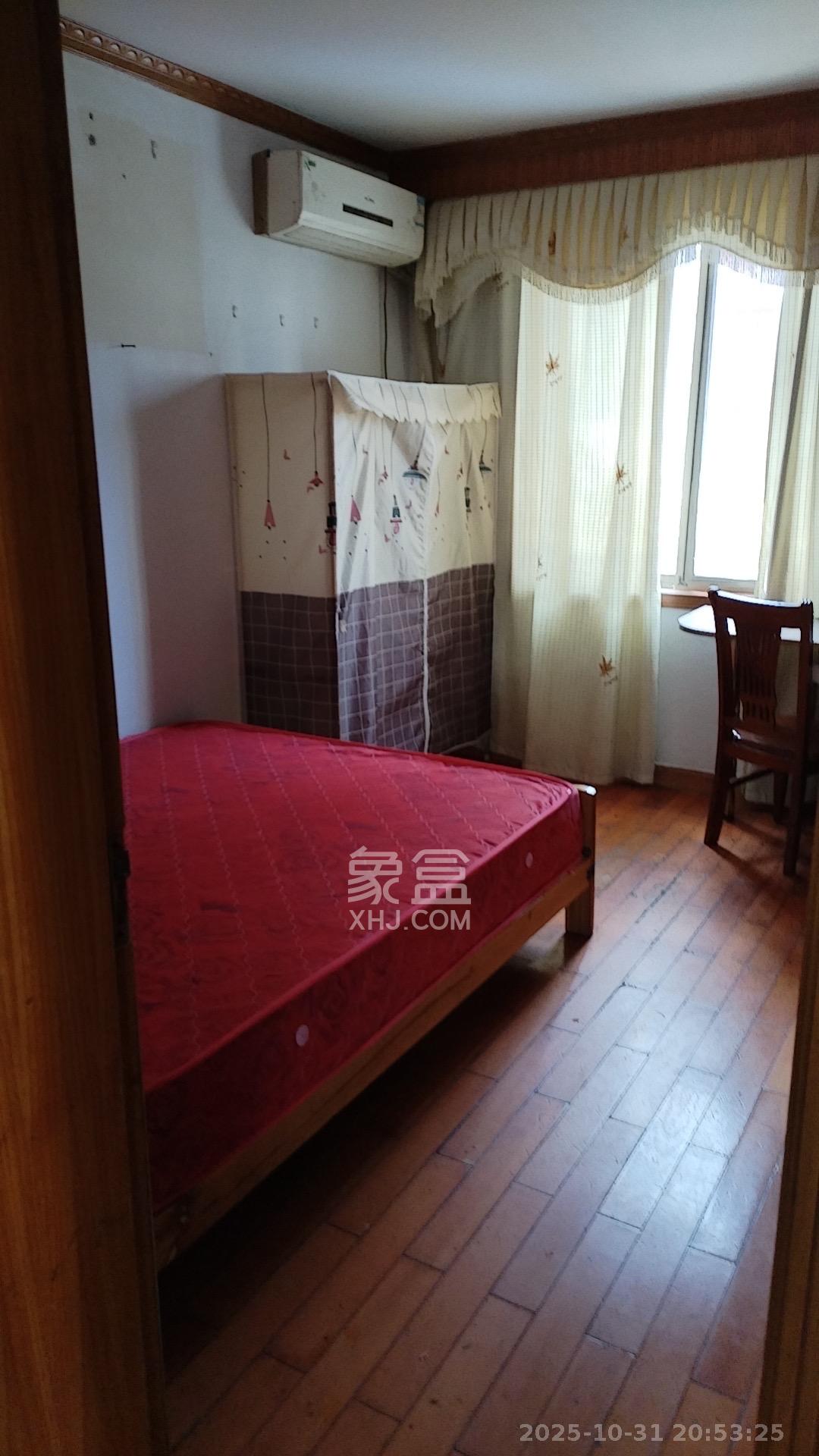 阳明山庄 3室2厅1卫 2000.0元/月 阳明山庄 3室2厅1卫 2000.0元/月室内图