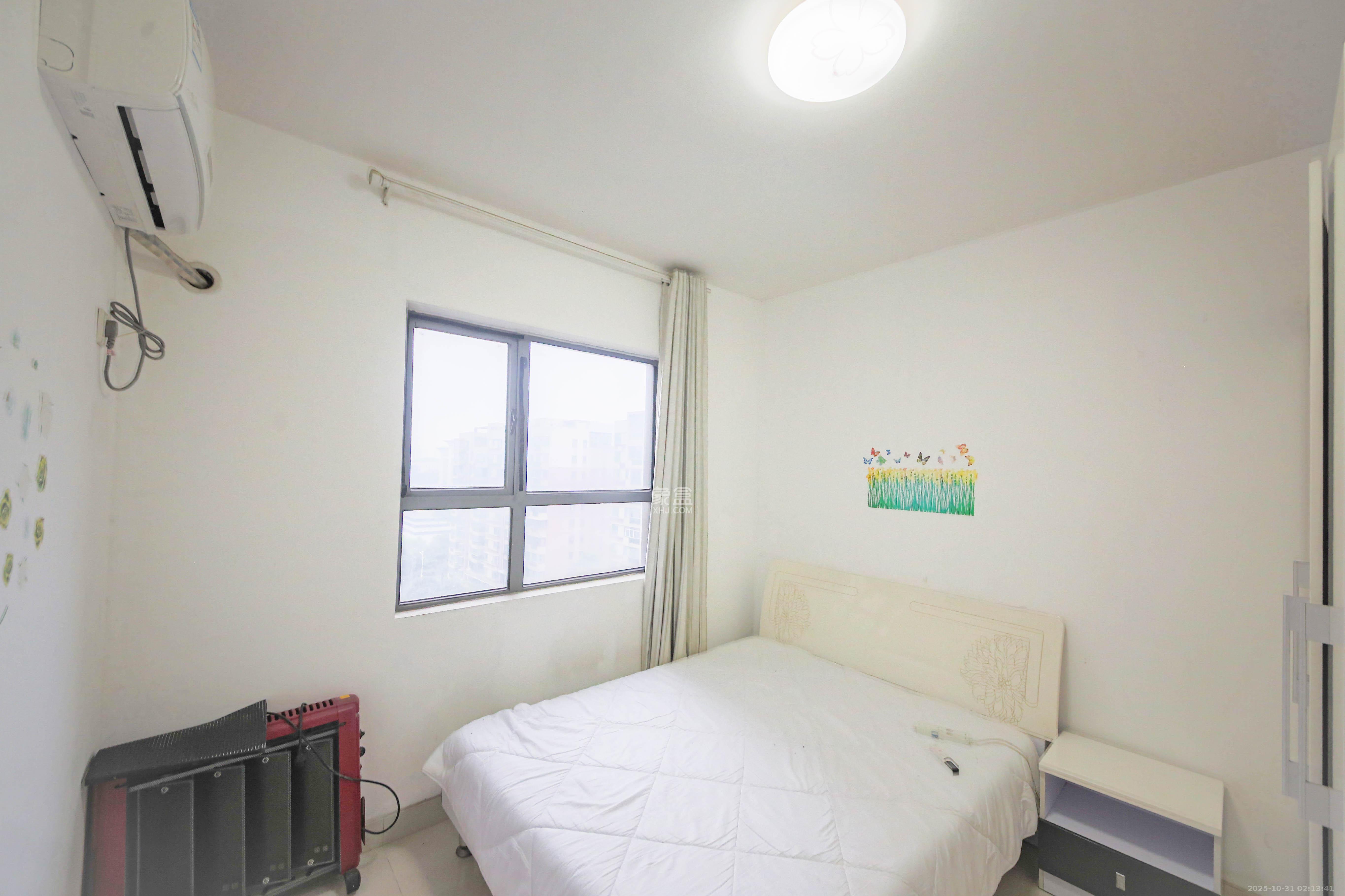 湘府东苑  2室2厅1卫    63.0万卧室