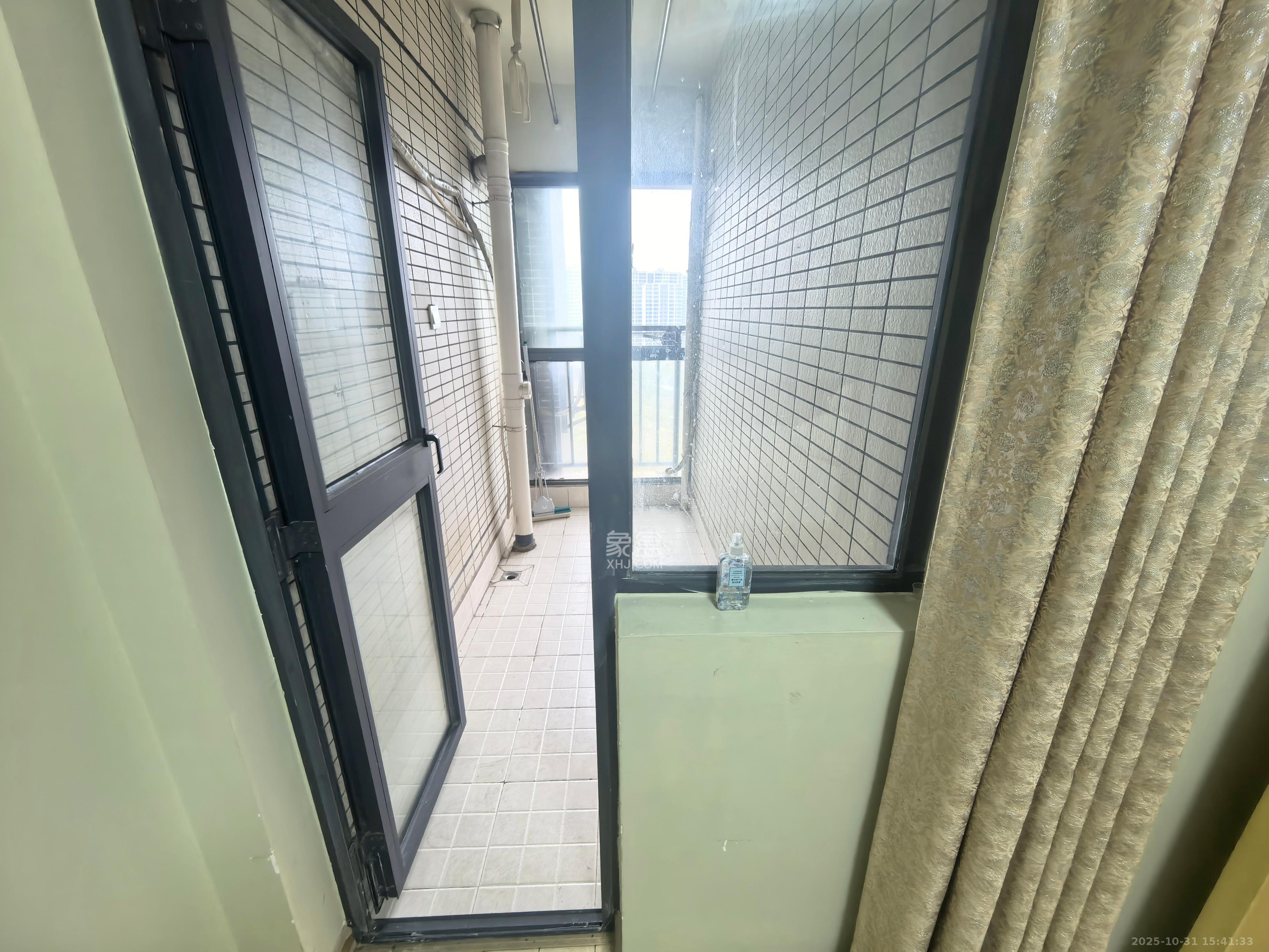 中信文化广场(中信新城二期)  2室2厅2卫    1500.0元/月 中信文化广场(中信新城二期)  2室2厅2卫    1500.0元/月室内图