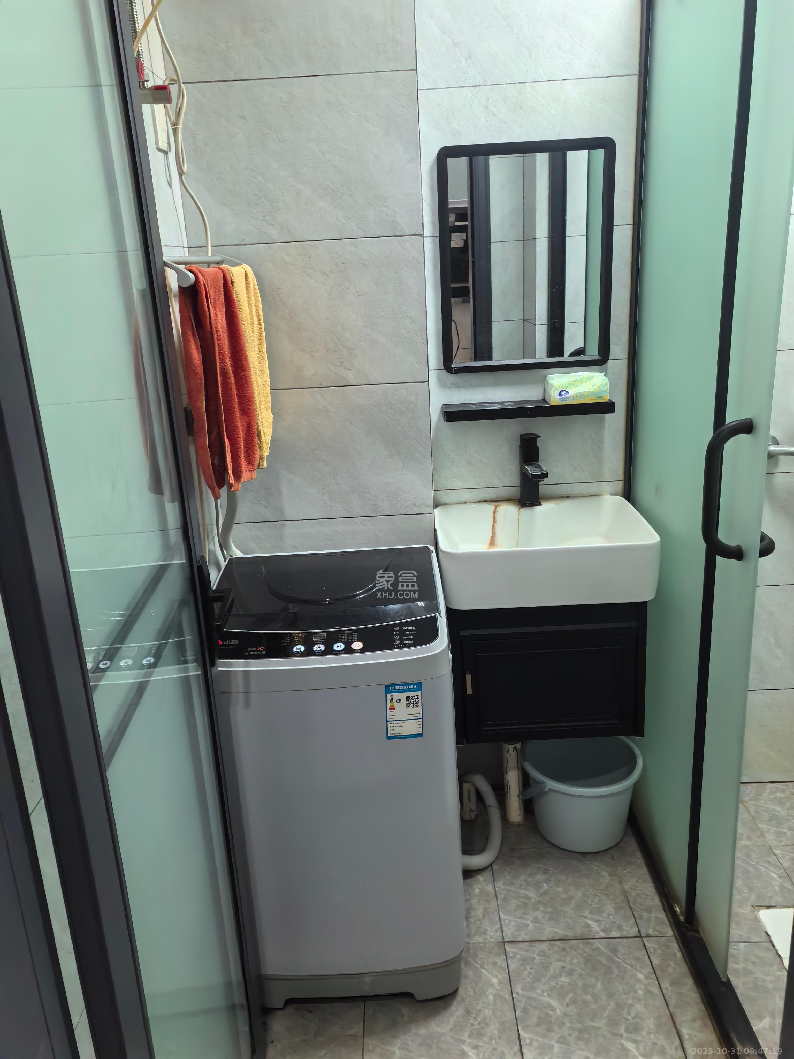 润和滨江府 1室1厅1卫 1400.0元/月 润和滨江府 1室1厅1卫 1400.0元/月室内图