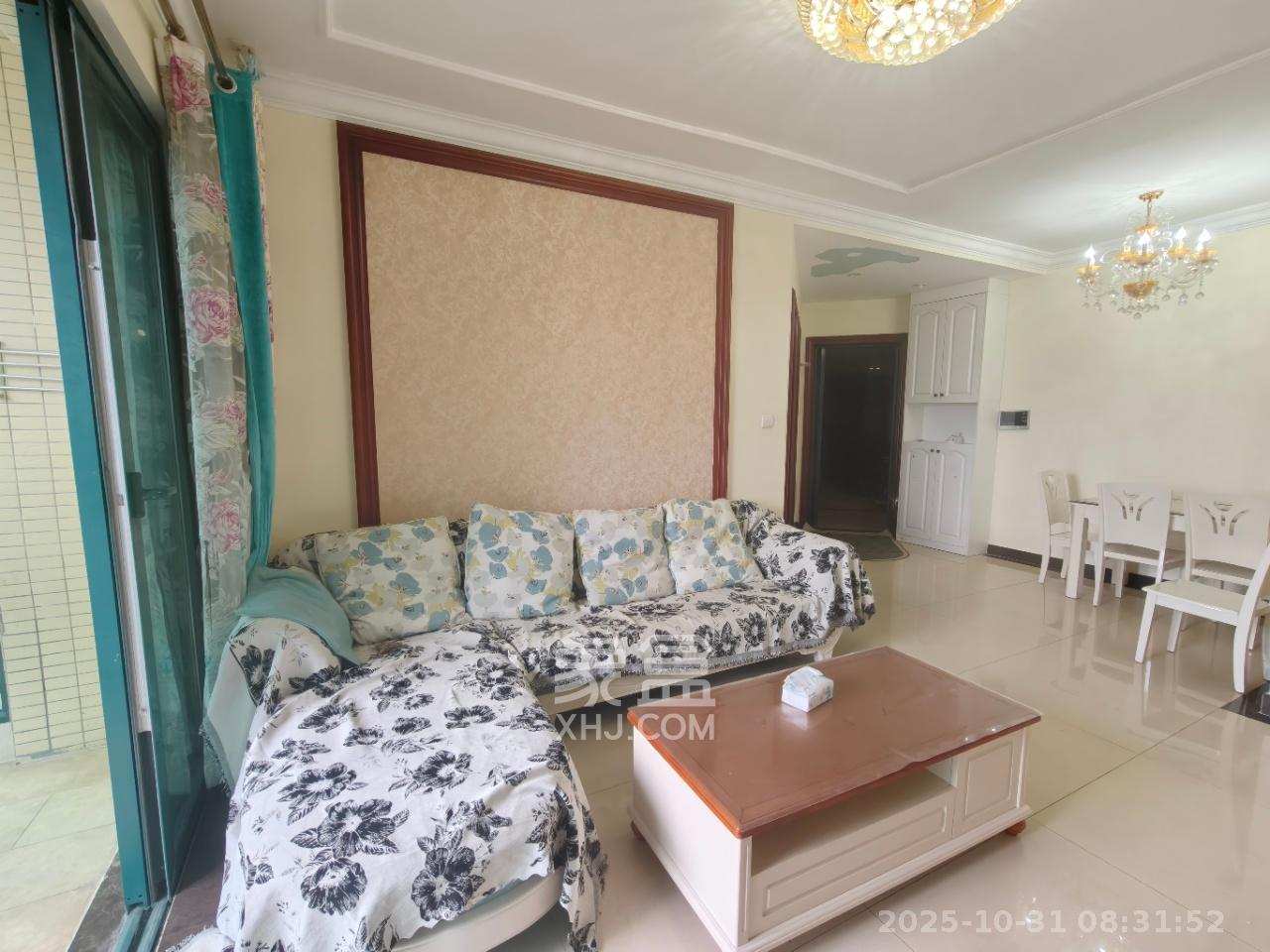 恒大翡翠华庭 2室2厅1卫 2000.0元/月 恒大翡翠华庭 2室2厅1卫 2000.0元/月室内图