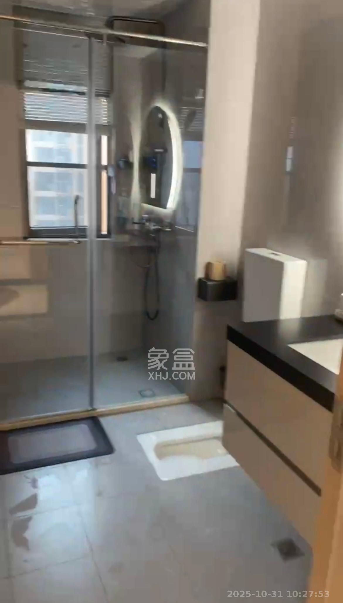 运达锦绣广场 3室2厅2卫 4500.0元/月 运达锦绣广场 3室2厅2卫 4500.0元/月室内图