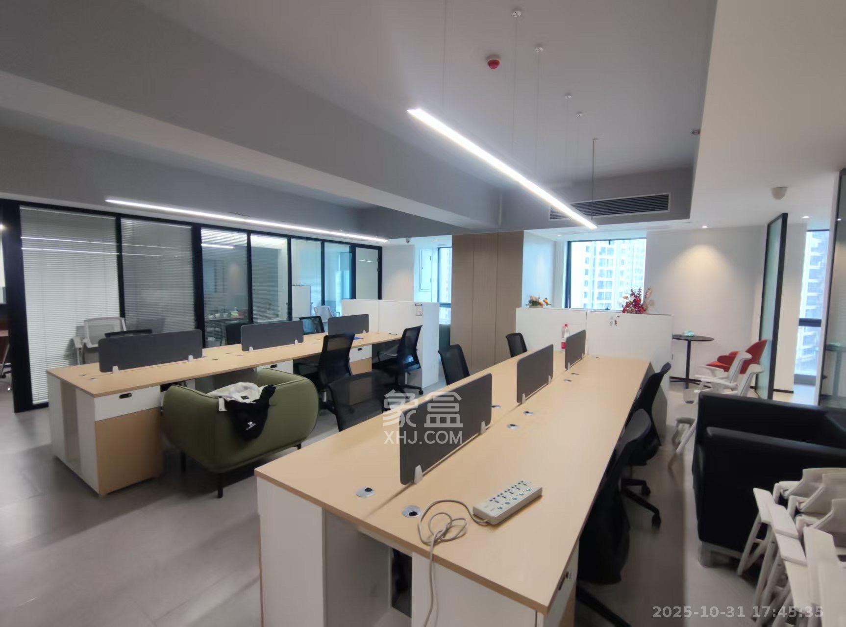 中建宝铂公馆  1室1厅1卫    3000.0元/月室内图