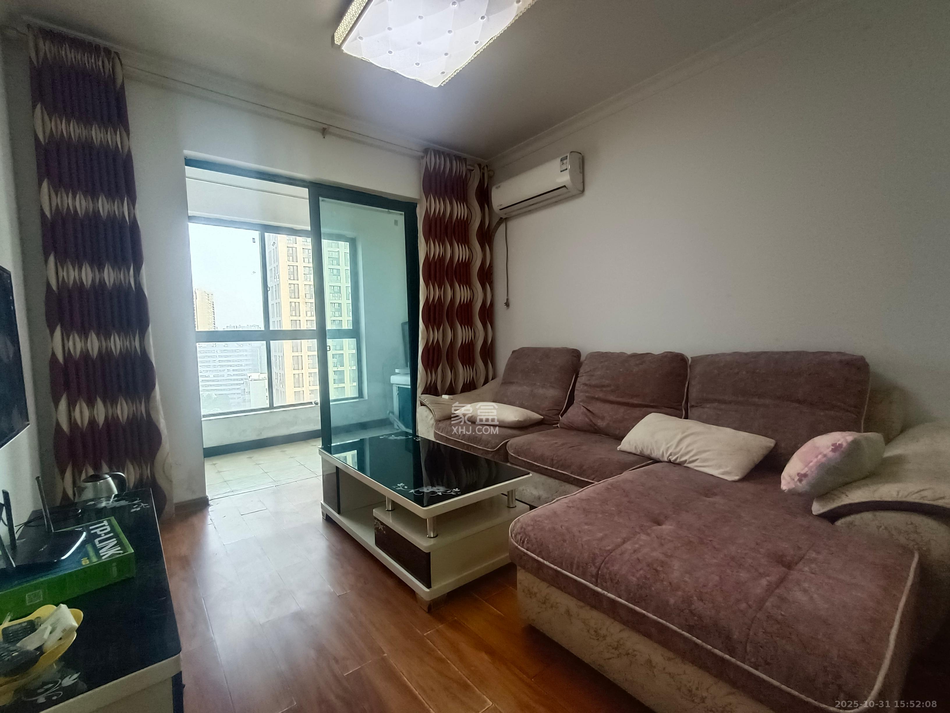 兴旺正佳广场(金石雅苑)  3室2厅1卫    2500.0元/月 兴旺正佳广场(金石雅苑)  3室2厅1卫    2500.0元/月室内图